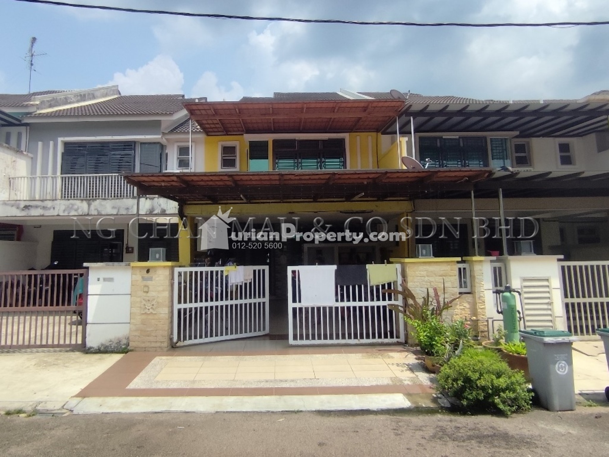 Terrace House For Auction at Taman Pulai Indah