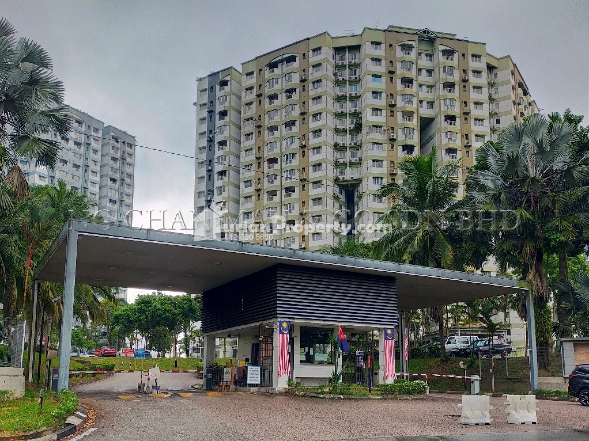 Apartment For Auction at Permas Ville
