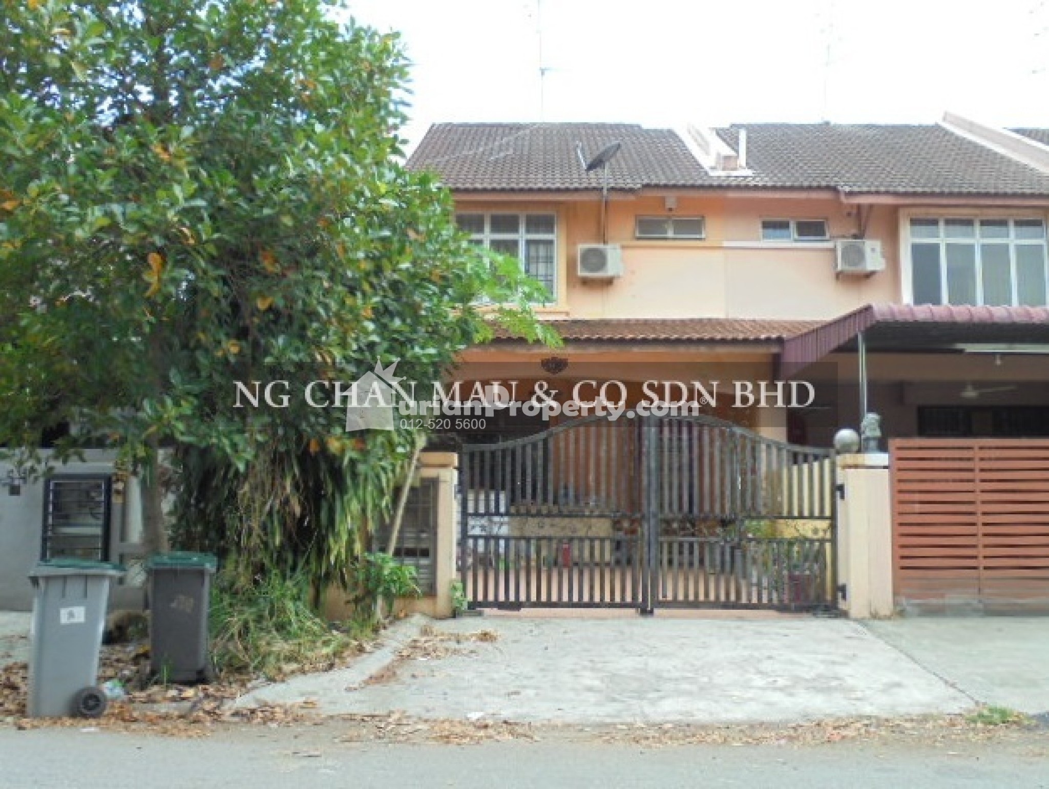 Terrace House For Auction at Bukit Indah