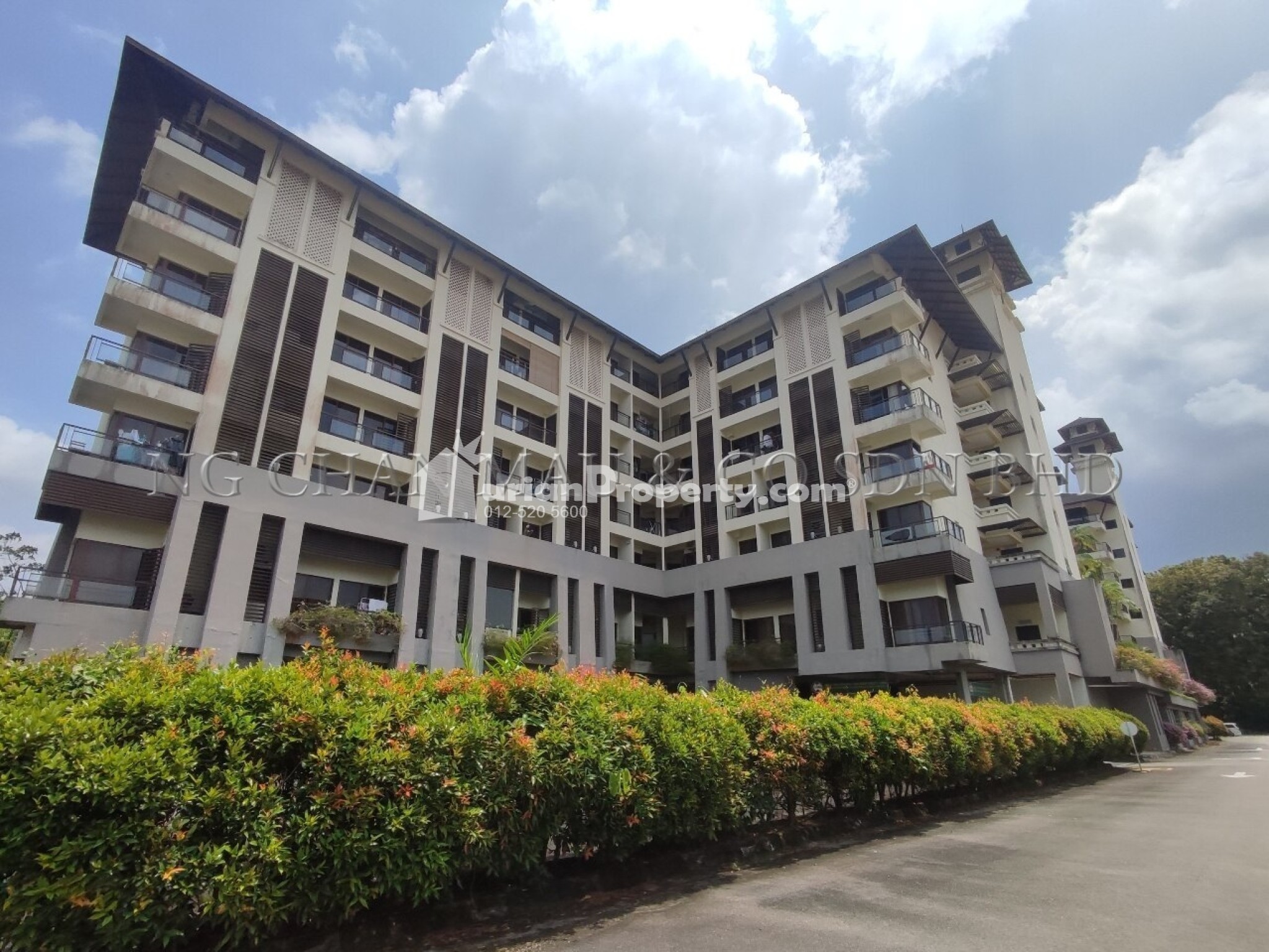 Apartment For Auction at Pulai Springs Resort