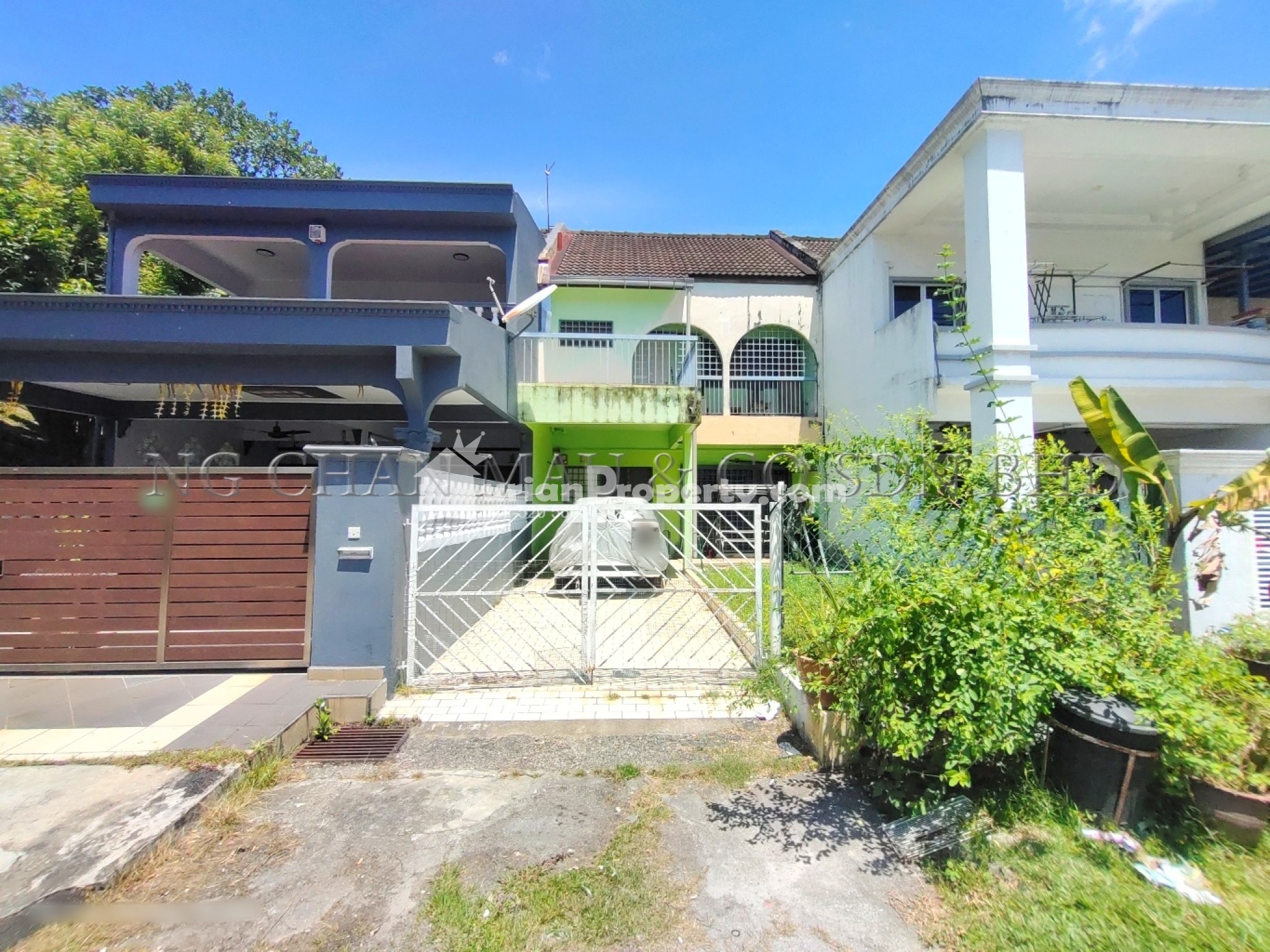 Terrace House For Auction at Taman Desa Minang
