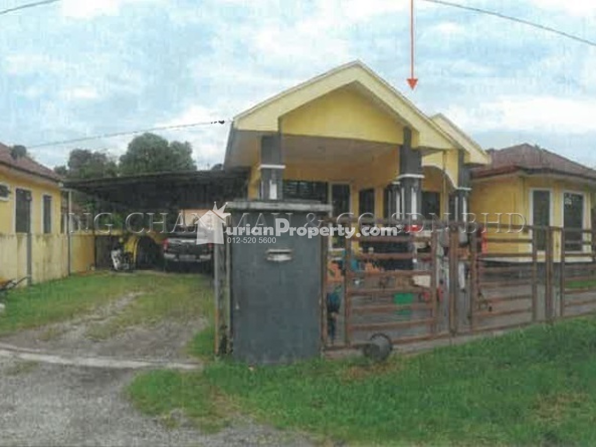 Bungalow House For Auction at Melor