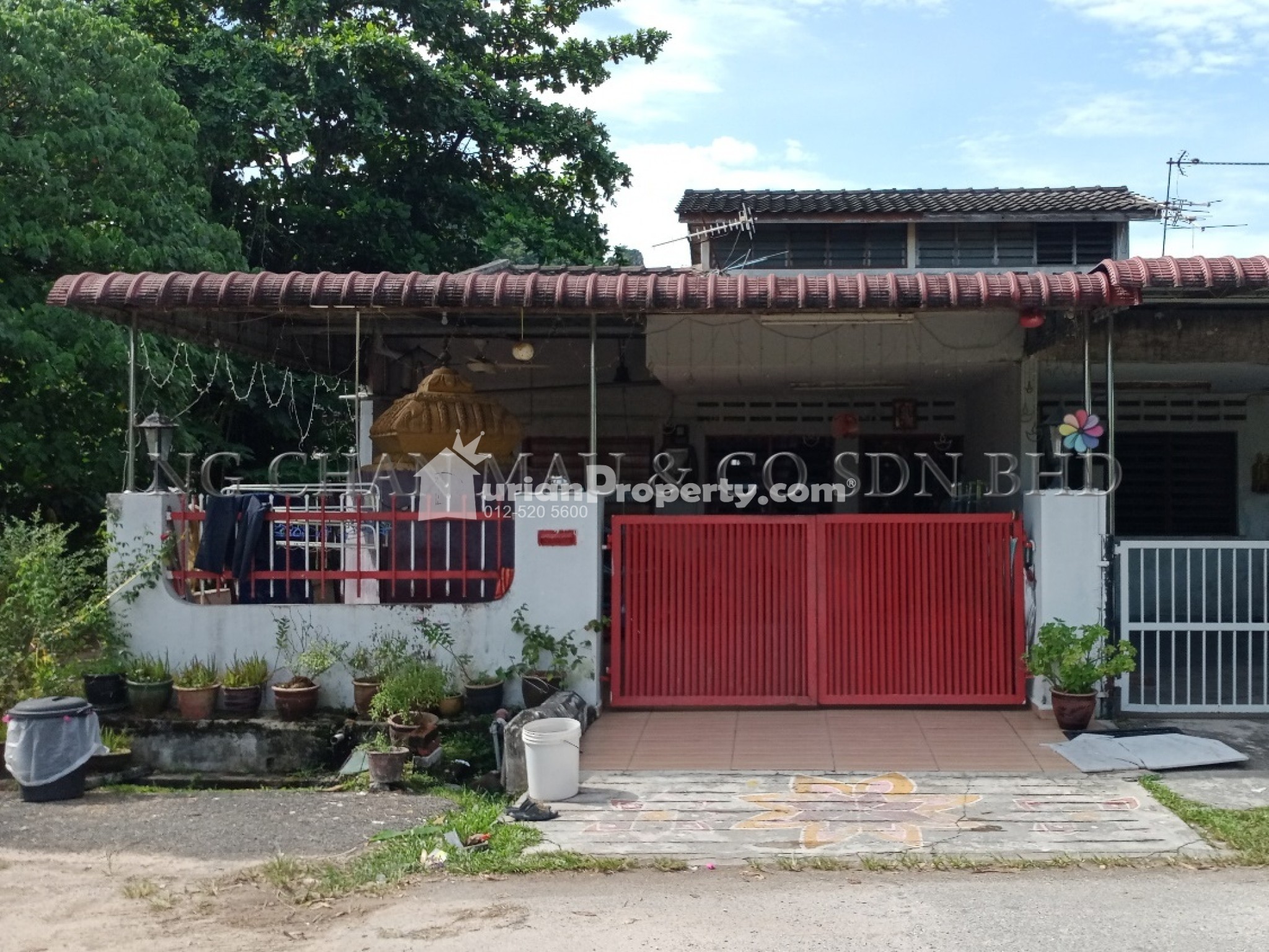 Terrace House For Auction at Taman Loke Lim