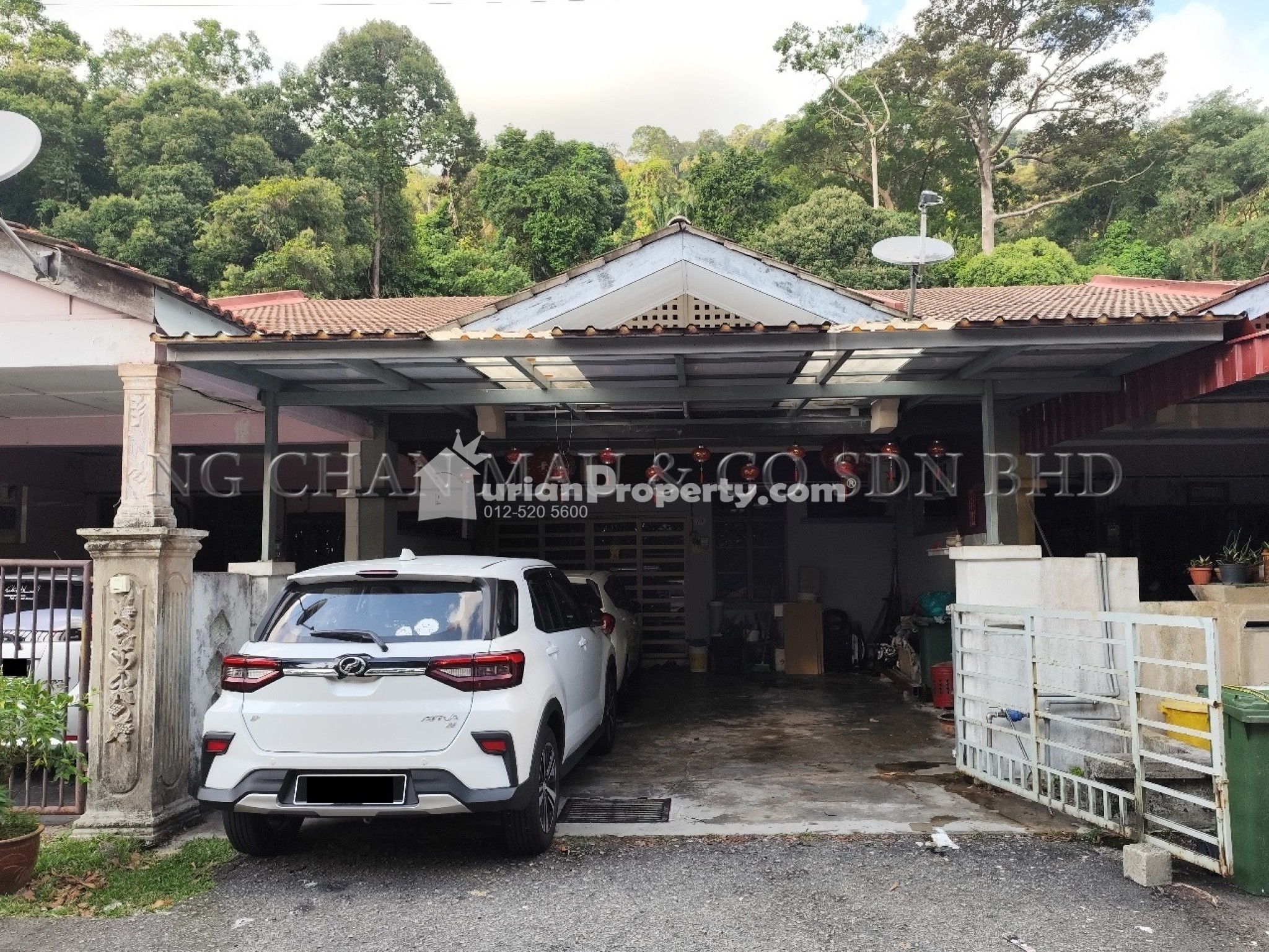 Terrace House For Auction at Taman Semambu