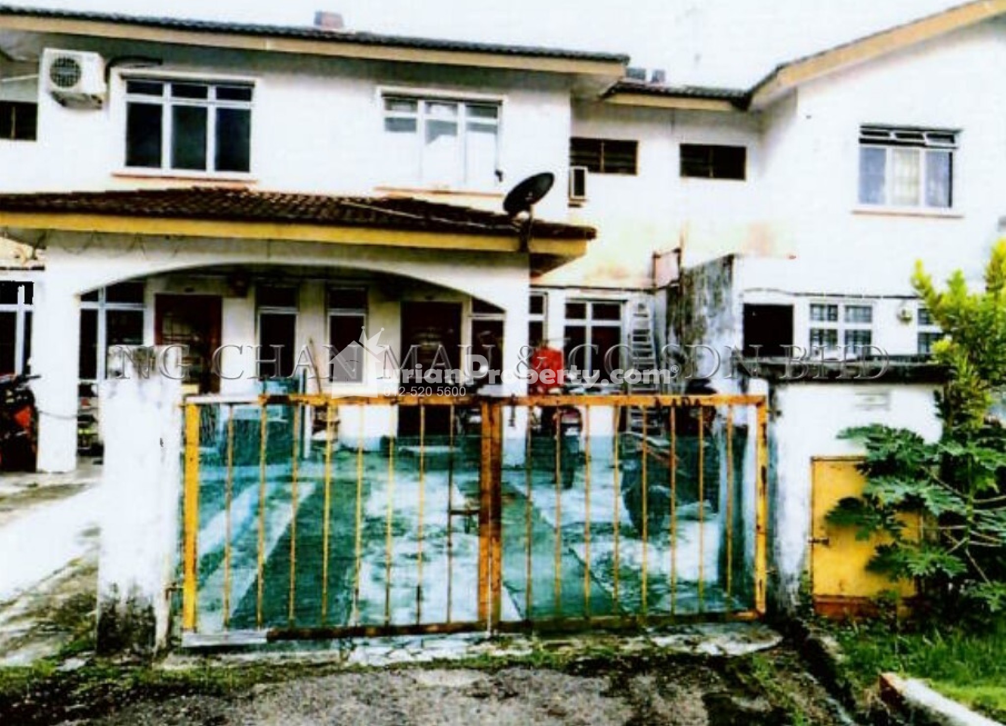 Terrace House For Auction at Taman Nusantara