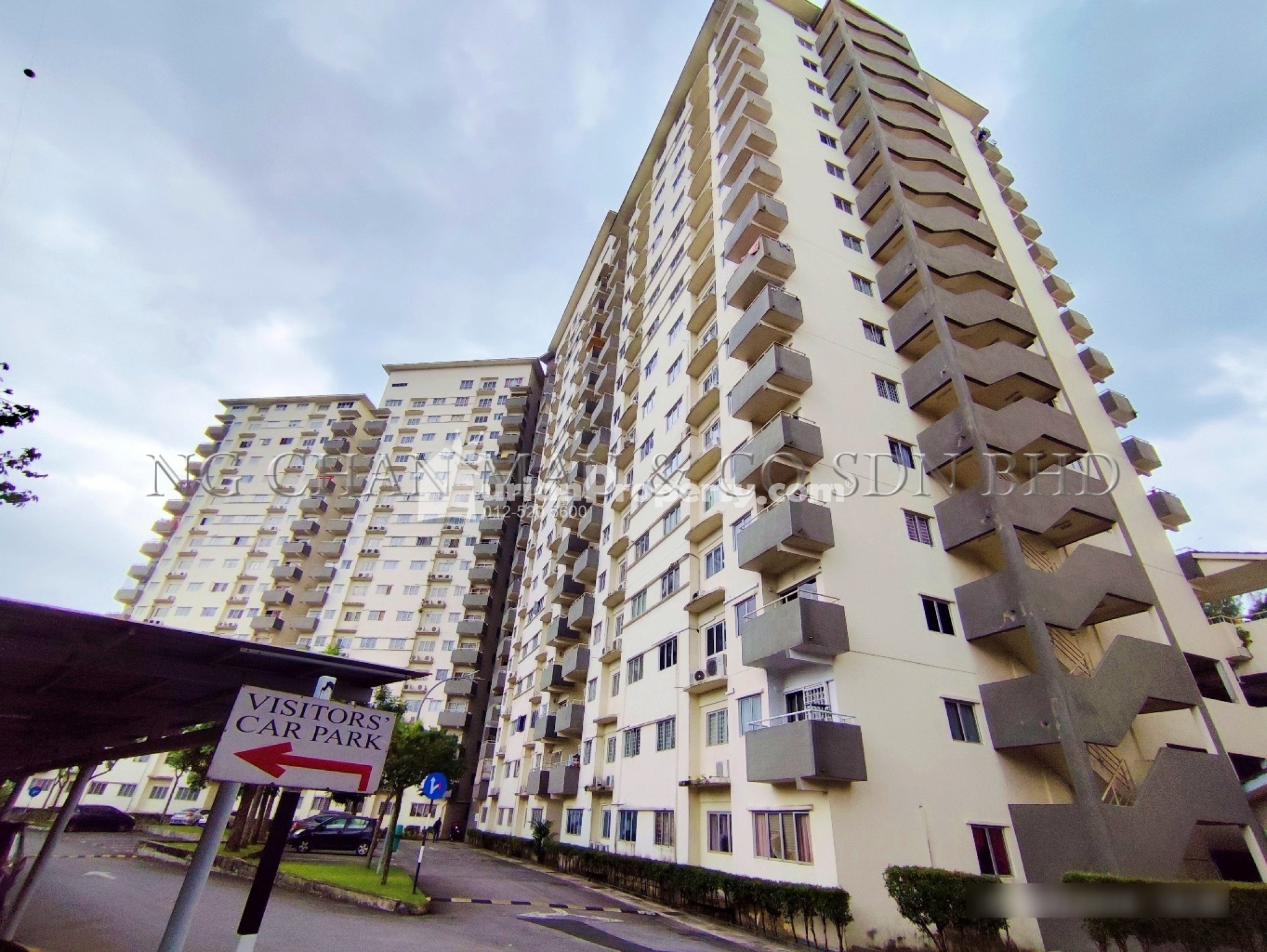 Apartment For Auction at Belimbing Heights