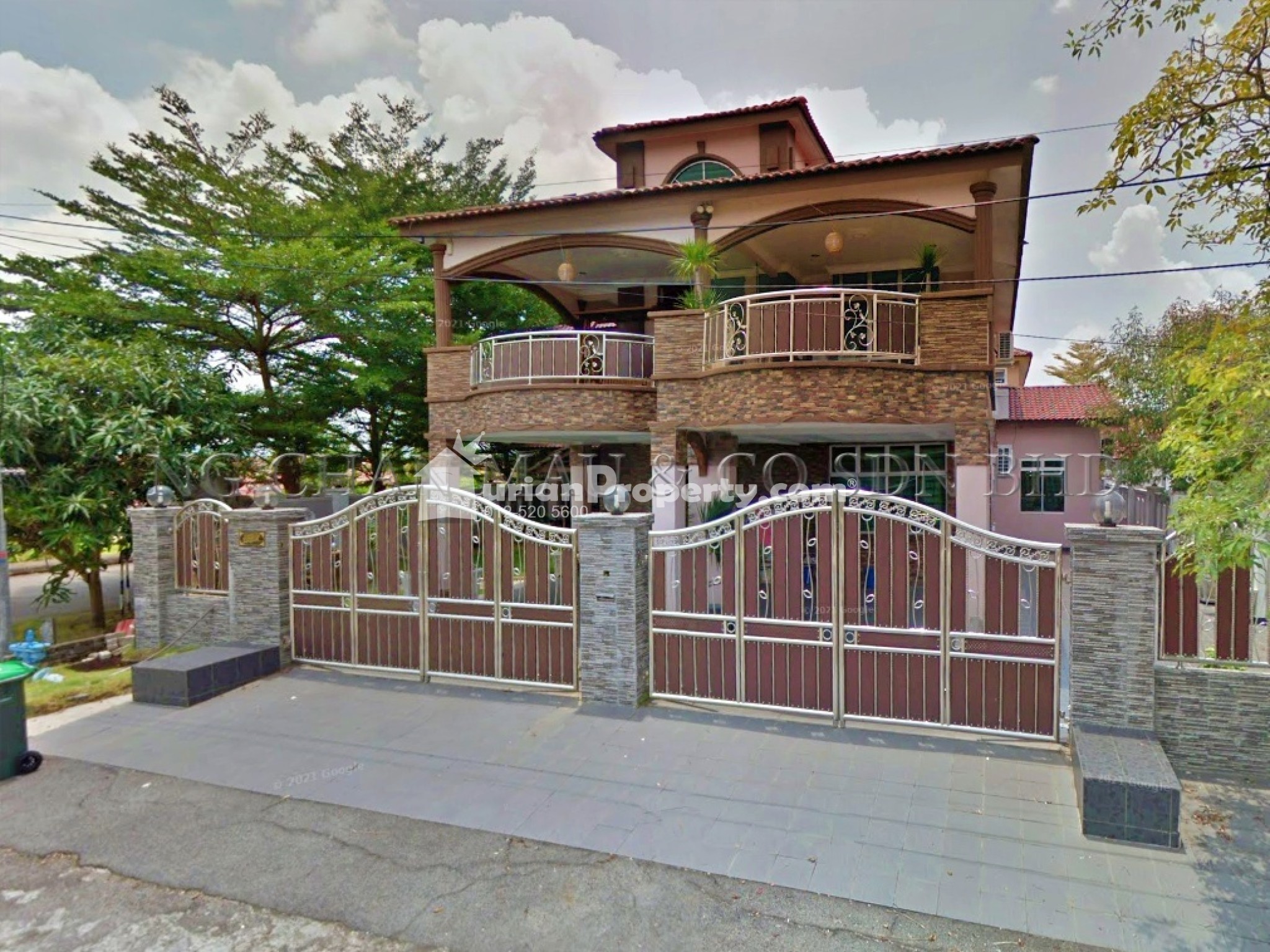 Bungalow House For Auction at Bandar Utama