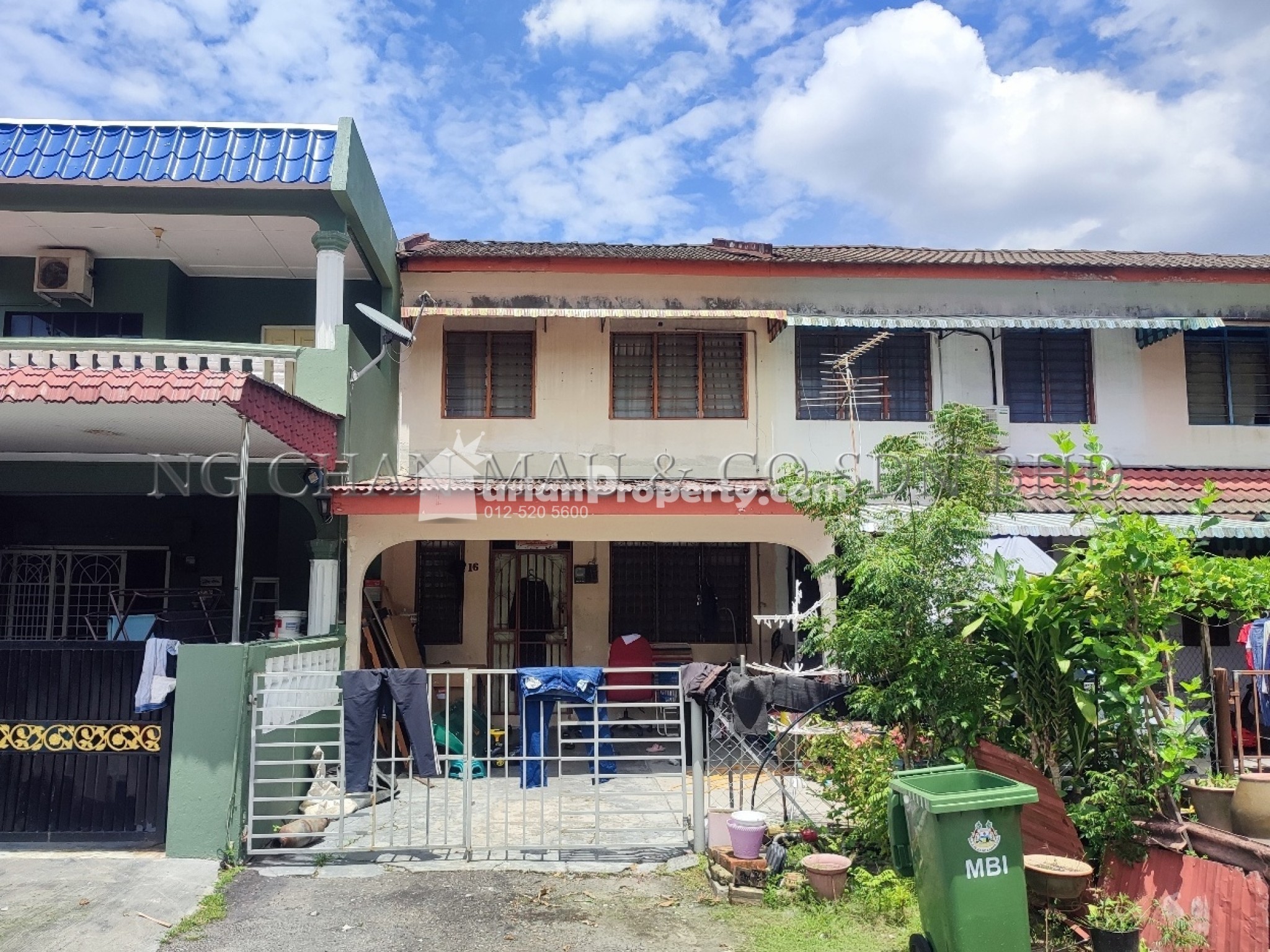 Terrace House For Auction at Taman Gamelan