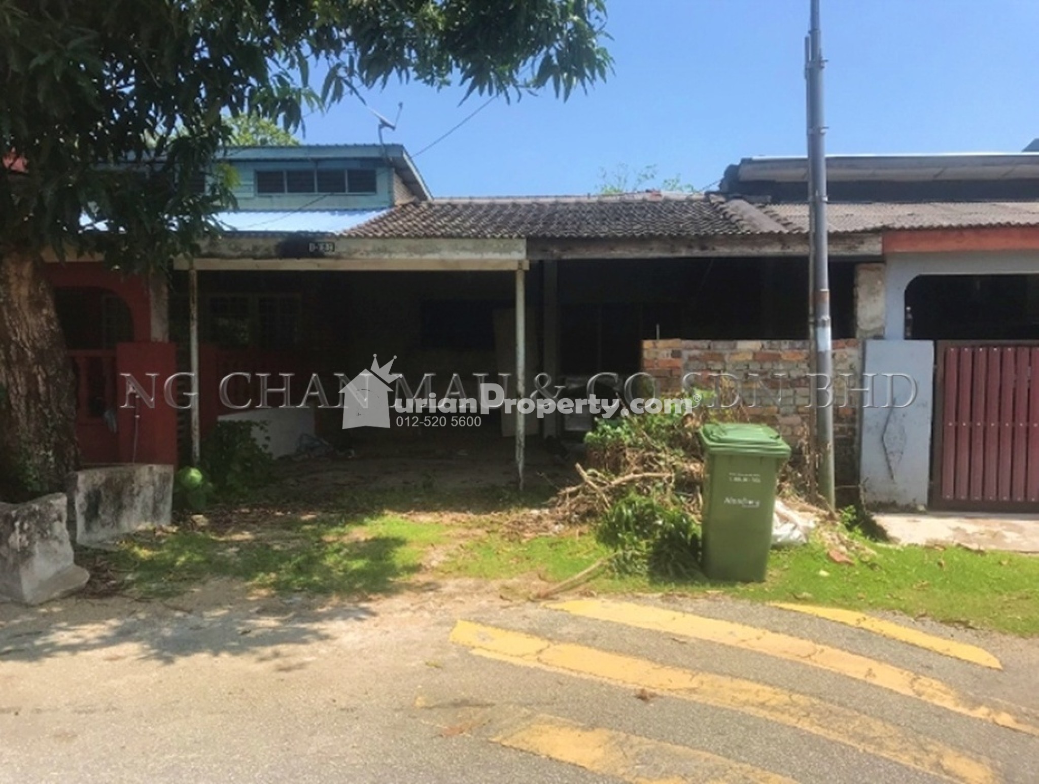 Terrace House For Auction at Kuantan