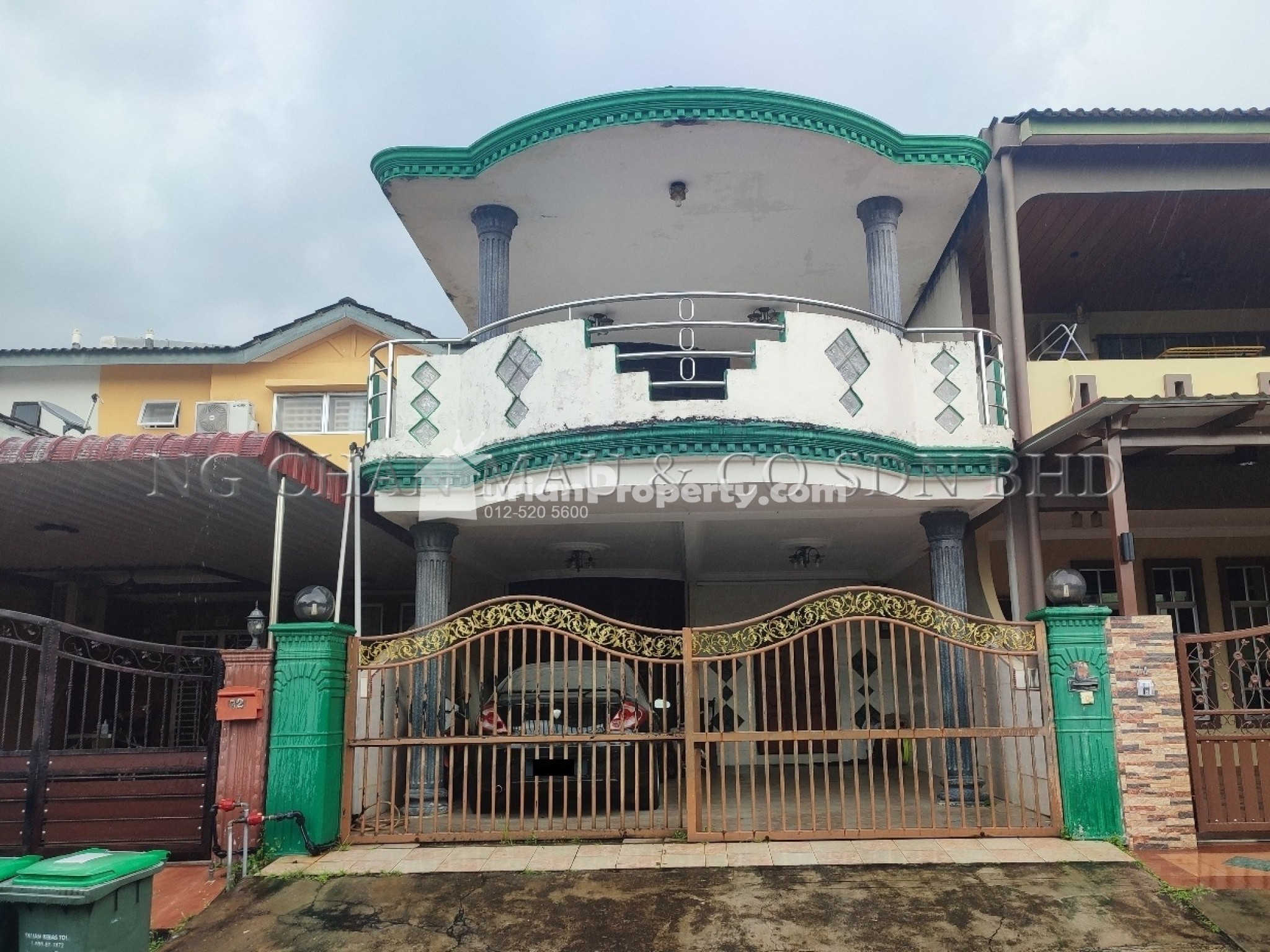 Terrace House For Auction at Taman Camar