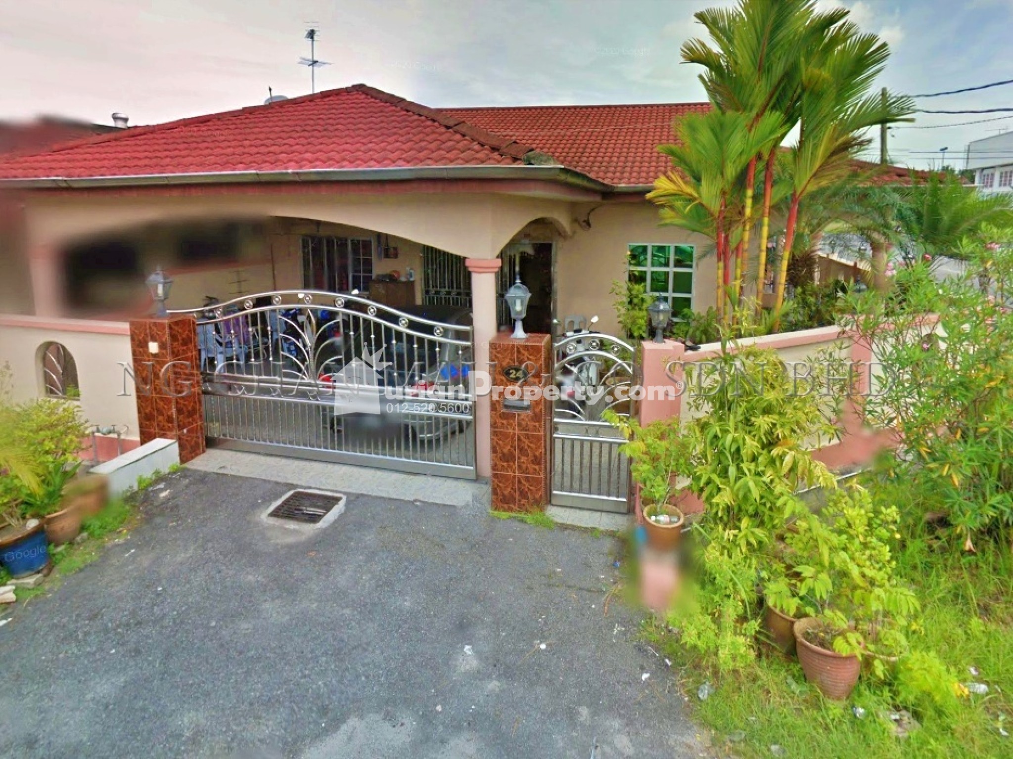 Terrace House For Auction at Sitiawan