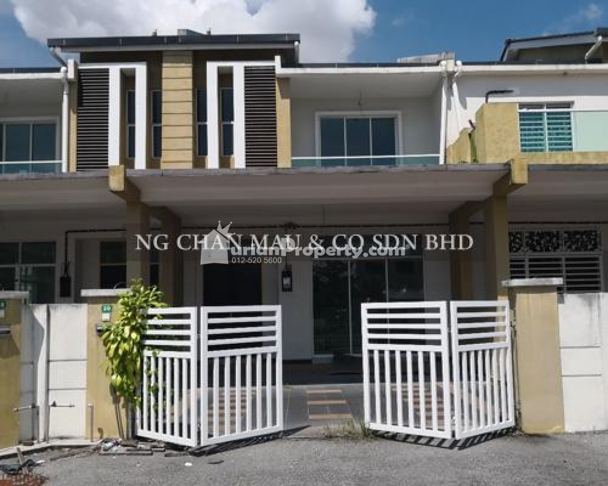 Terrace House For Auction at Tawas Impiana