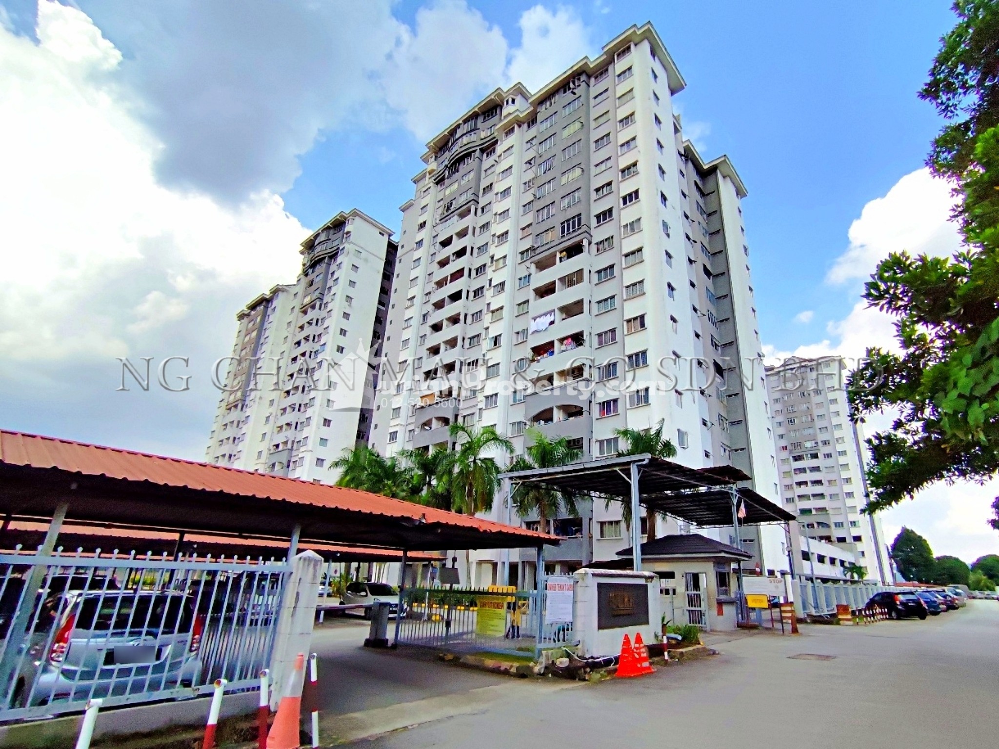 Apartment For Auction at Suria KiPark Damansara