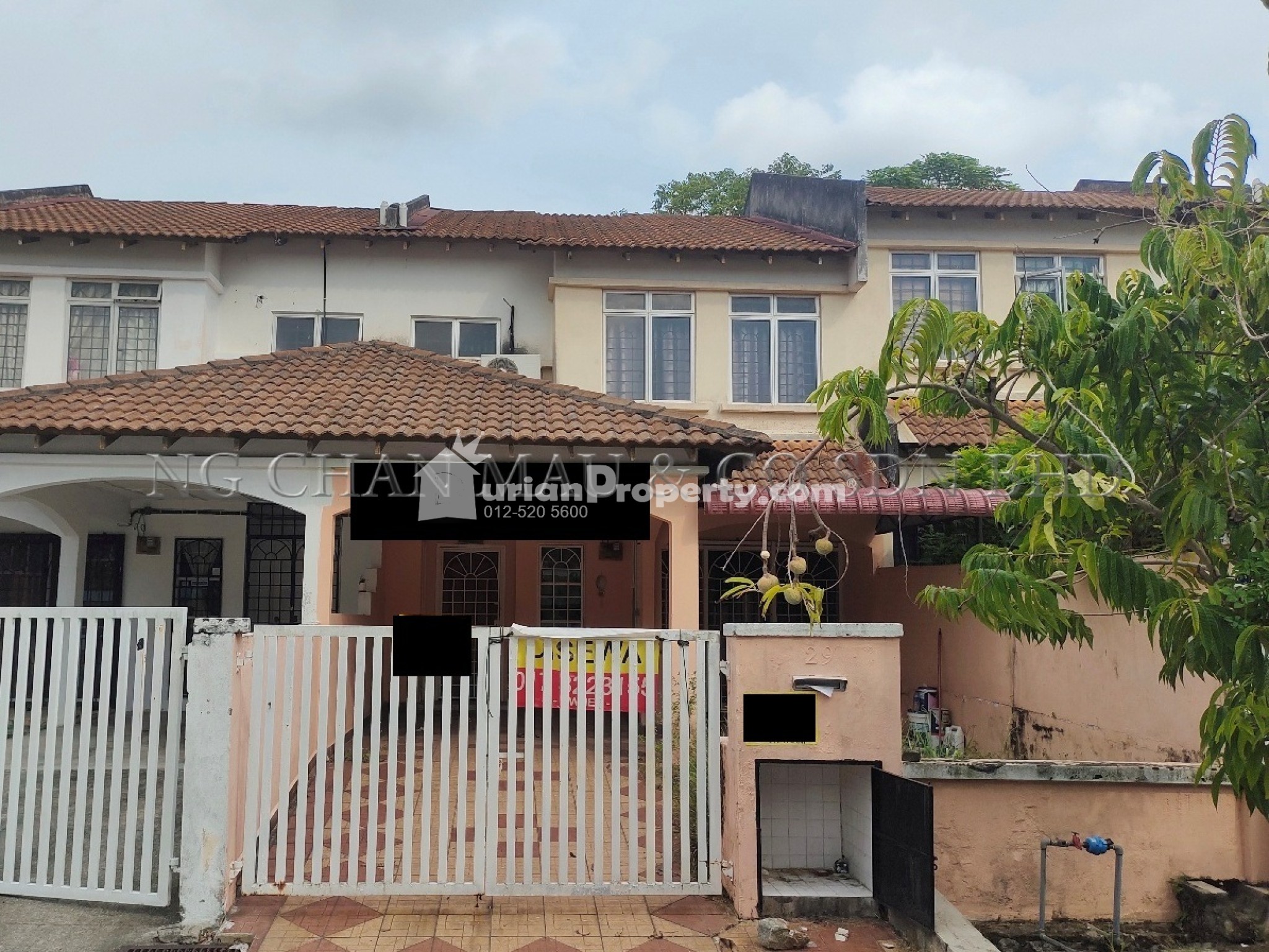 Terrace House For Auction at Taman Mawar