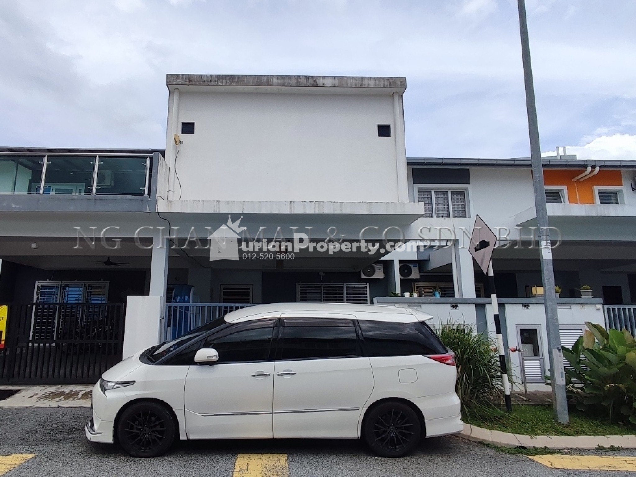 Terrace House For Auction at Taman Tasik Senangin