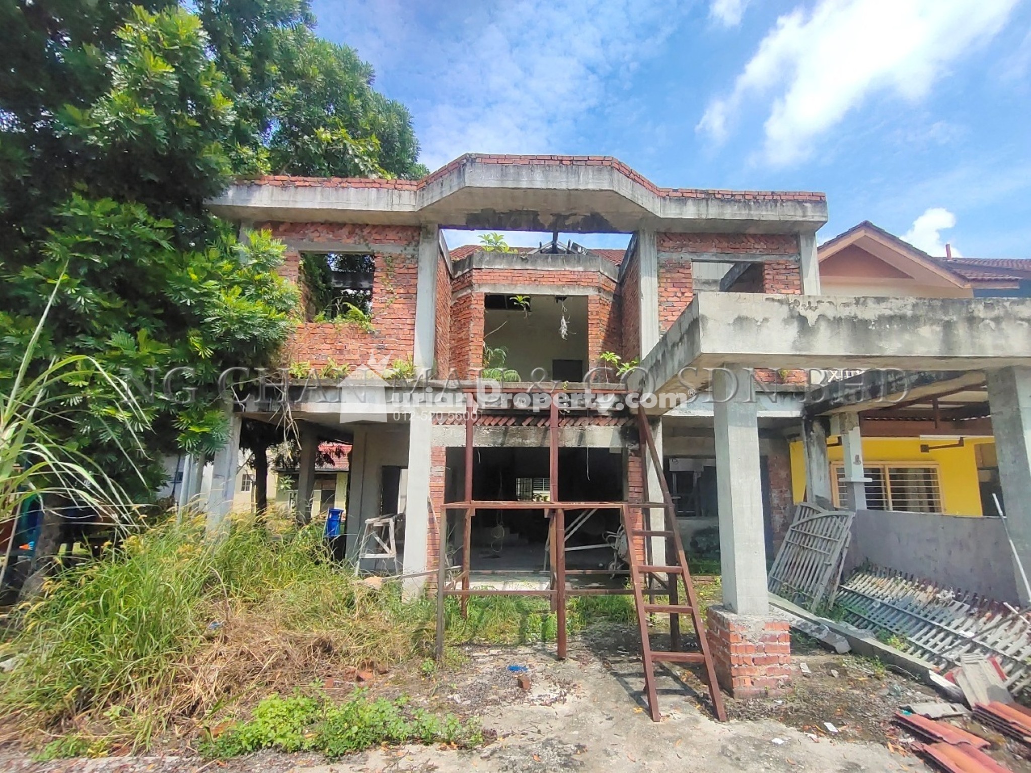 Terrace House For Auction at Taman Tasik Prima