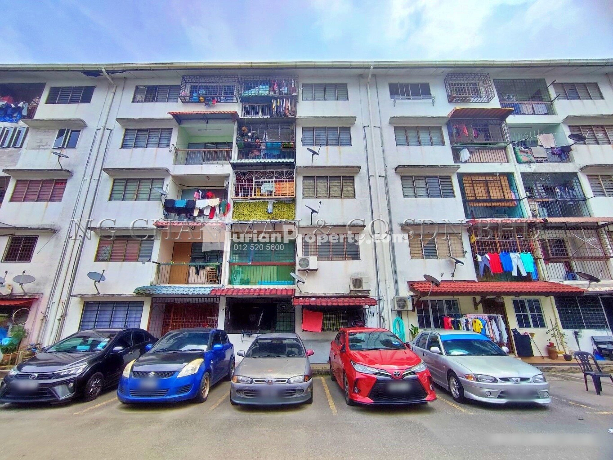 Flat For Auction at Taman Bunga Negara