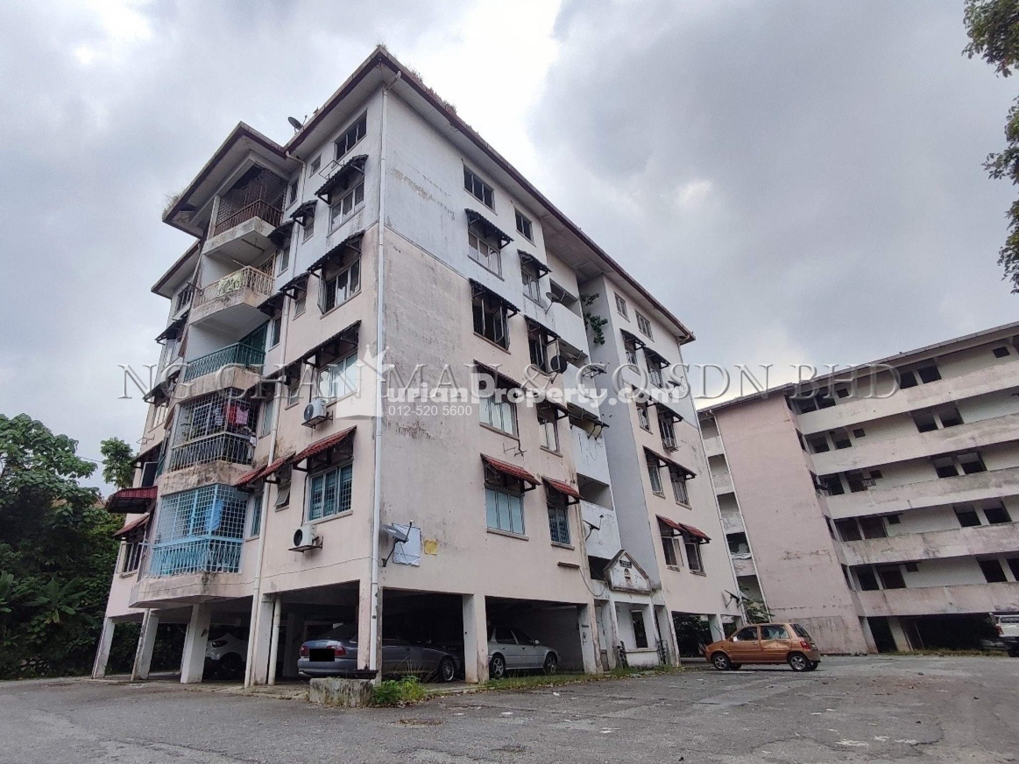 Apartment For Auction at Taman Bukit Rawang Jaya