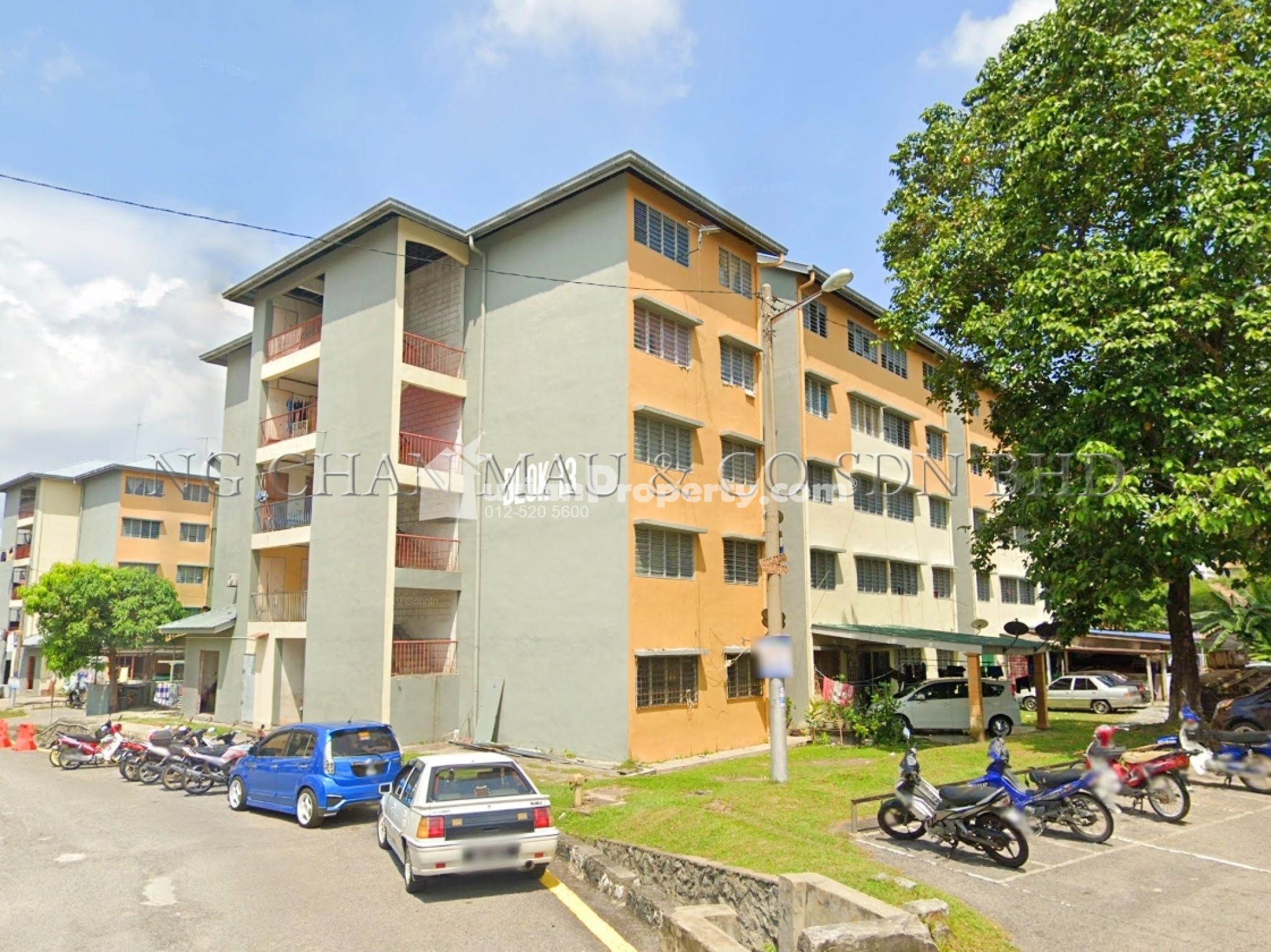 Flat For Auction at Taman Semarak