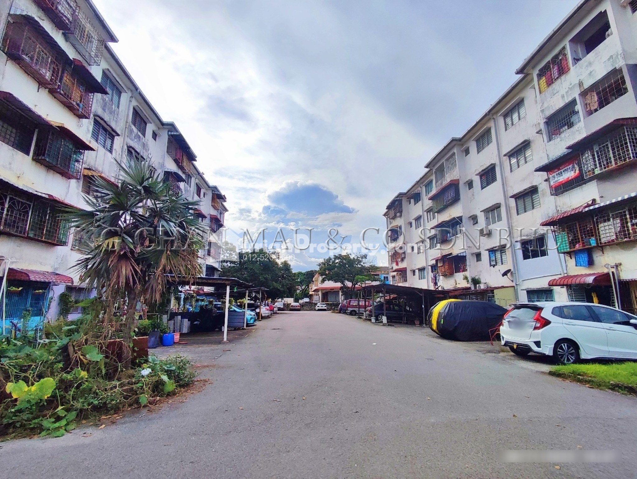 Apartment For Auction at Flat Taman Bukit Mewah