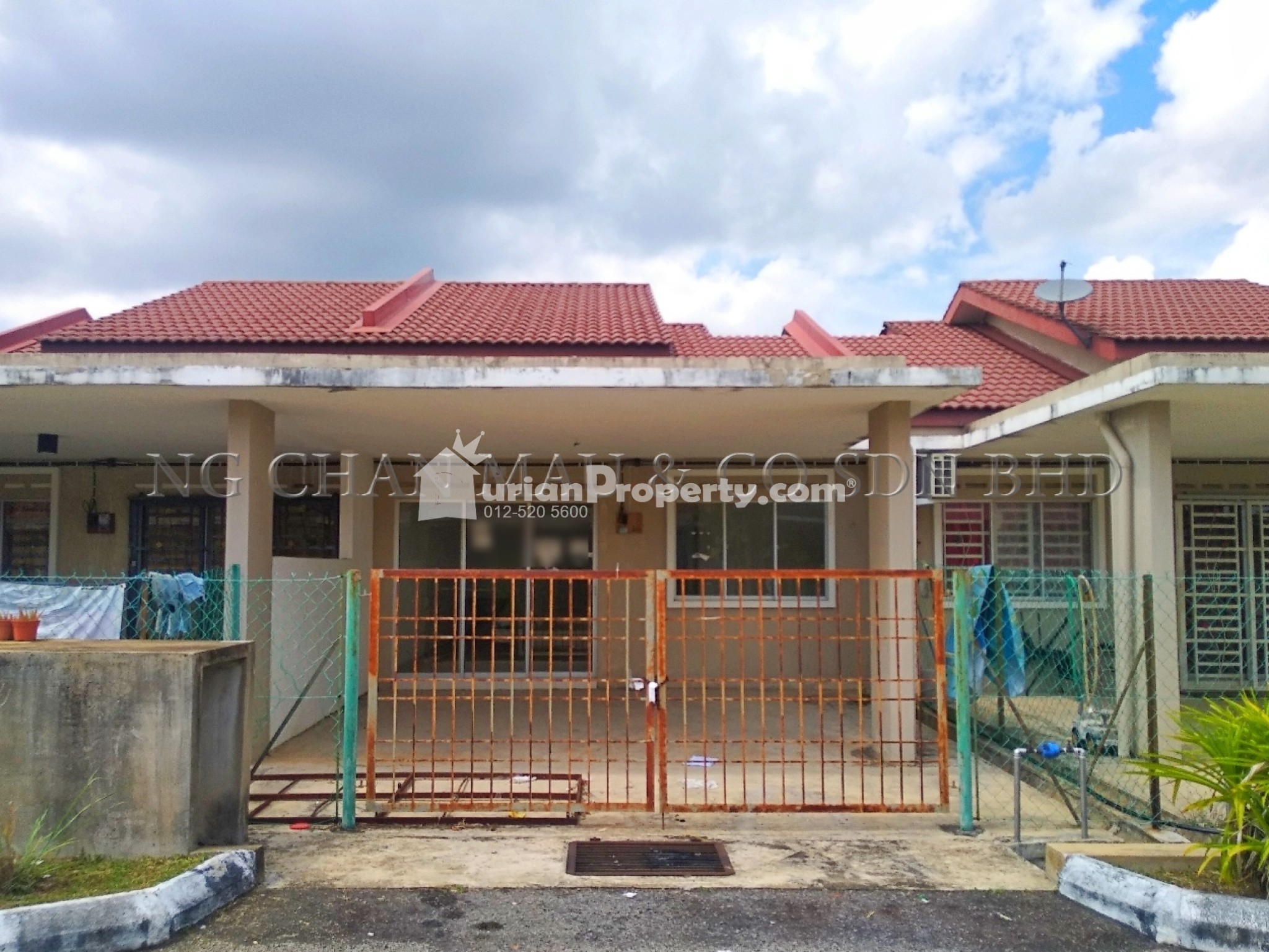 Terrace House For Auction at Taman Pandan Damai