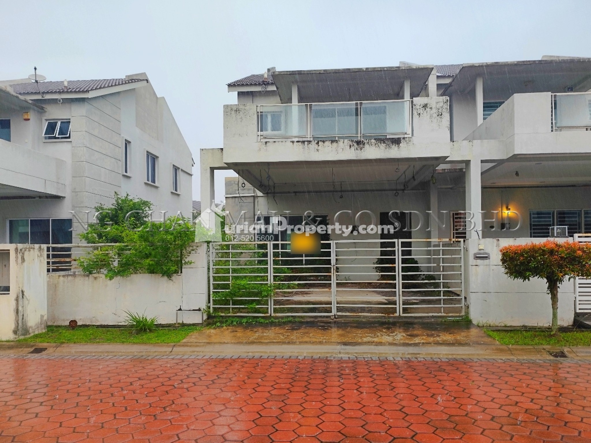 Terrace House For Auction at Villa Mutiara Indah