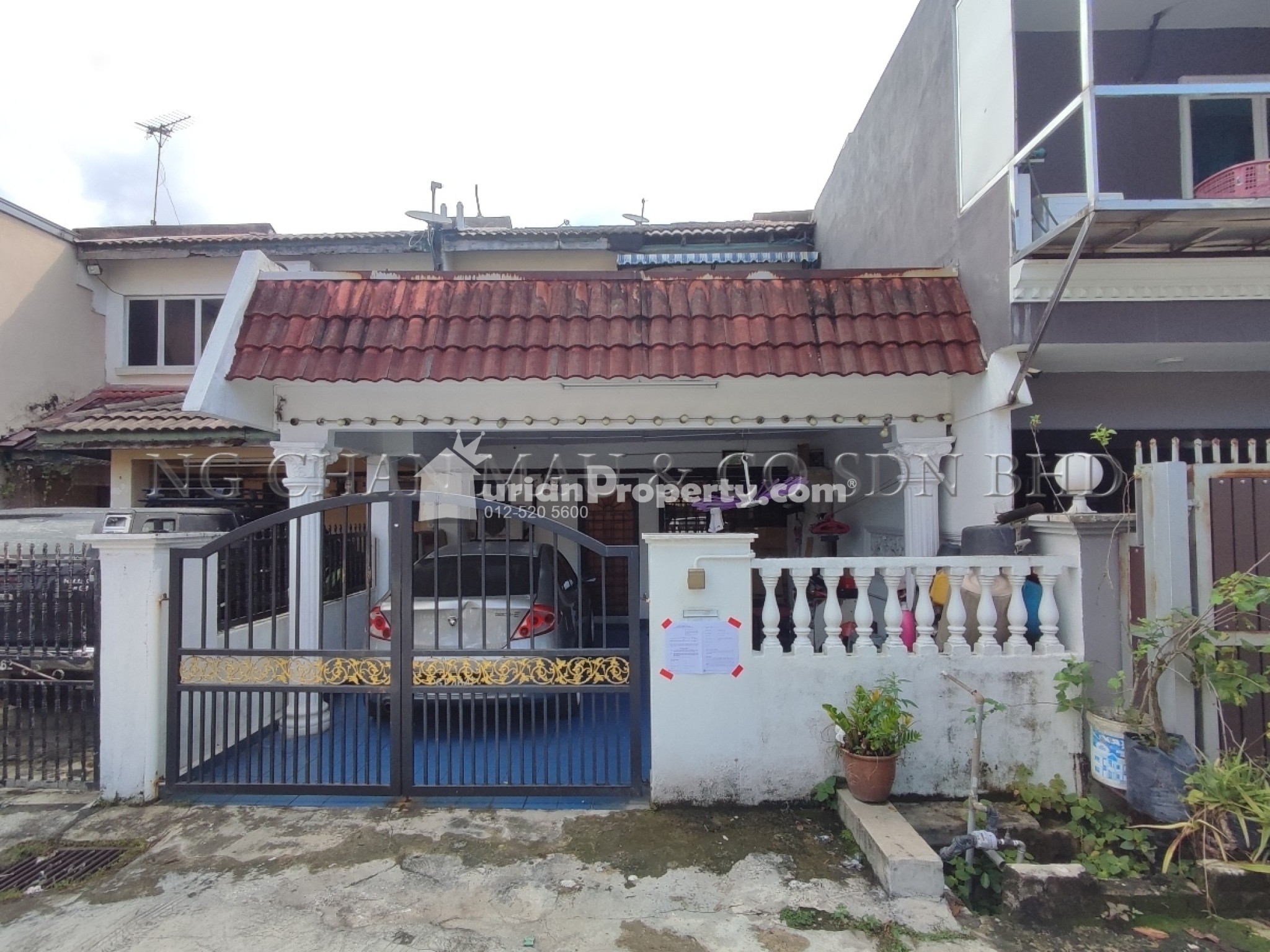 Terrace House For Auction at Taman Pinggiran