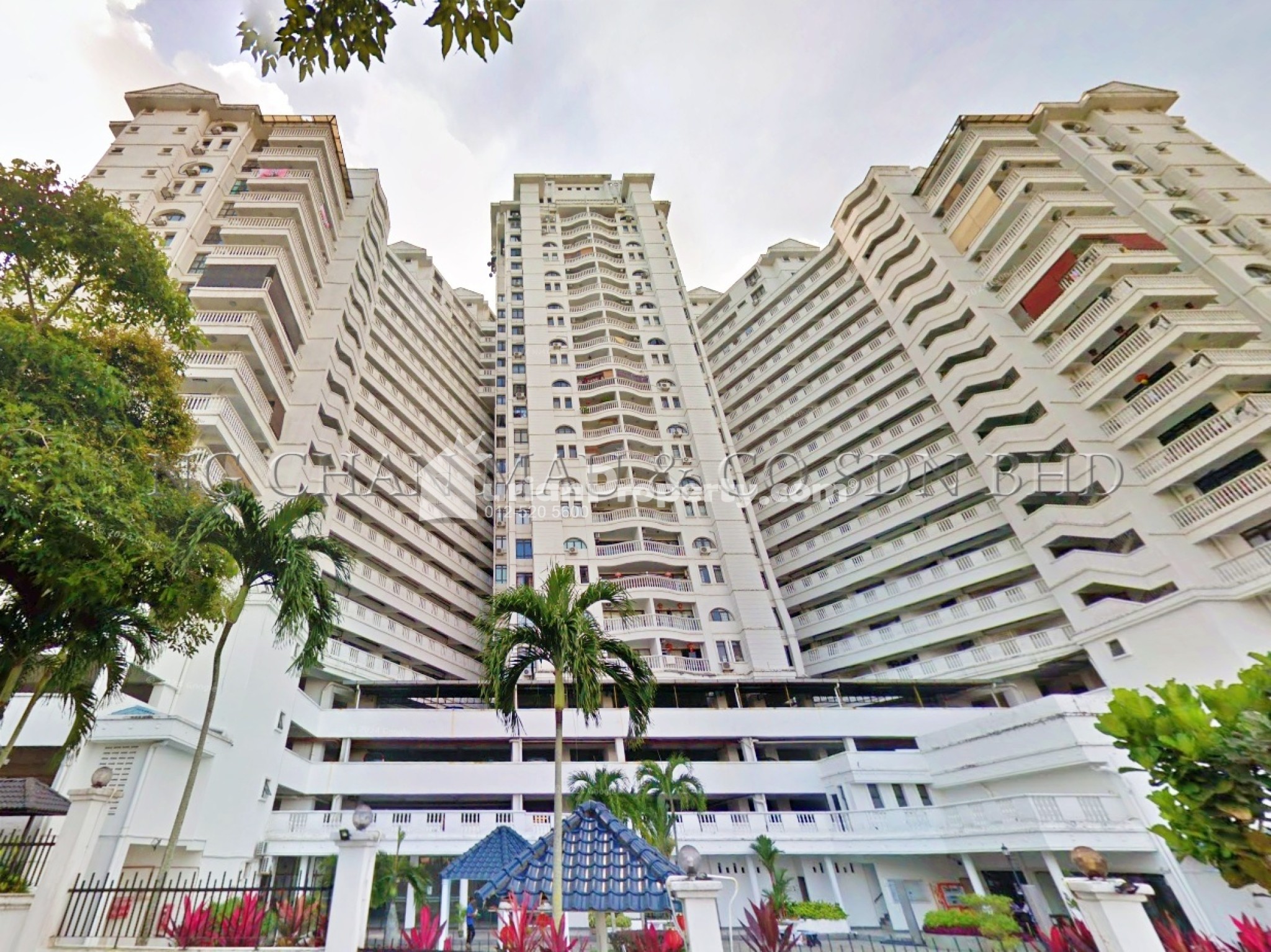 Apartment For Auction at Menara Greenview