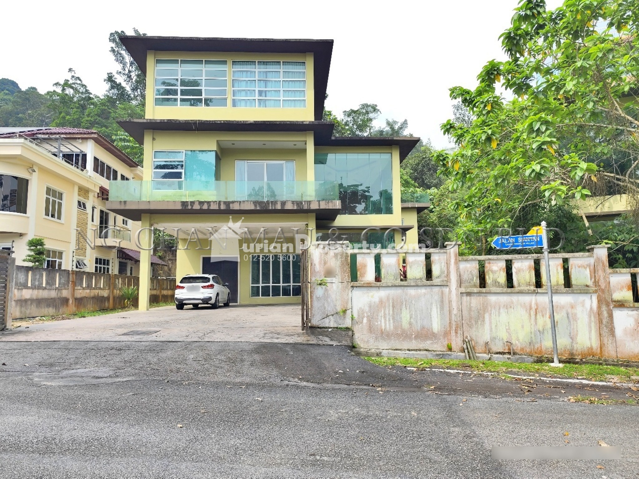 Bungalow House For Auction at Templer Villas