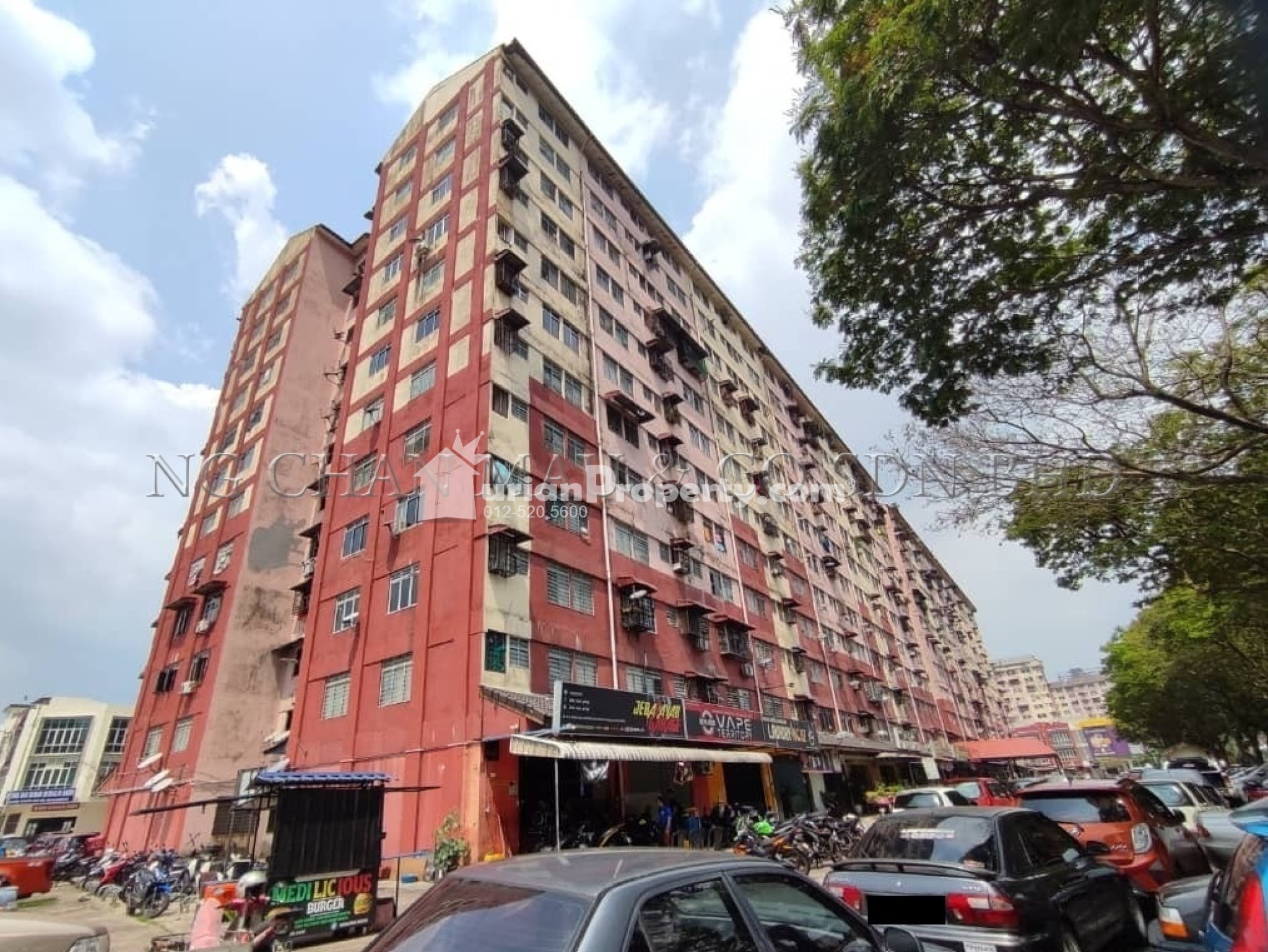 Apartment For Auction at Desa Mentari