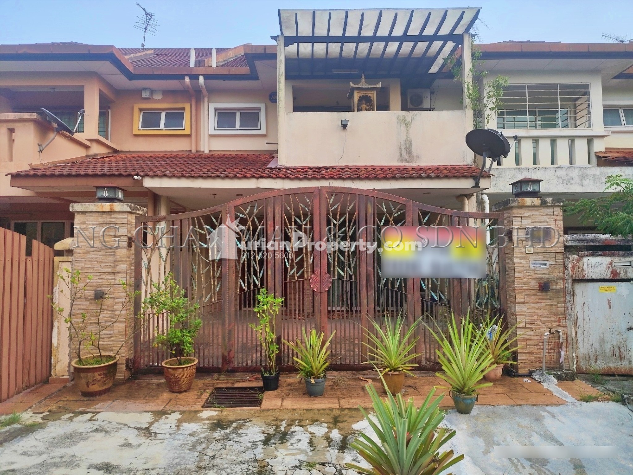 Terrace House For Auction at Taman Megah 2