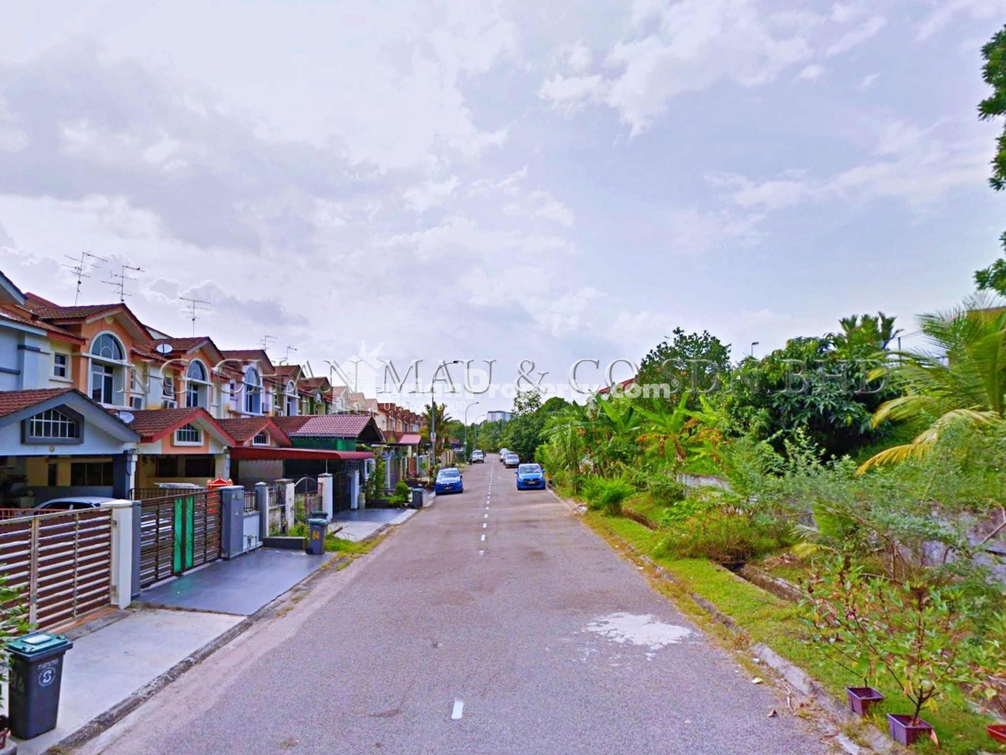 Terrace House For Auction at Taman Nusa Indah