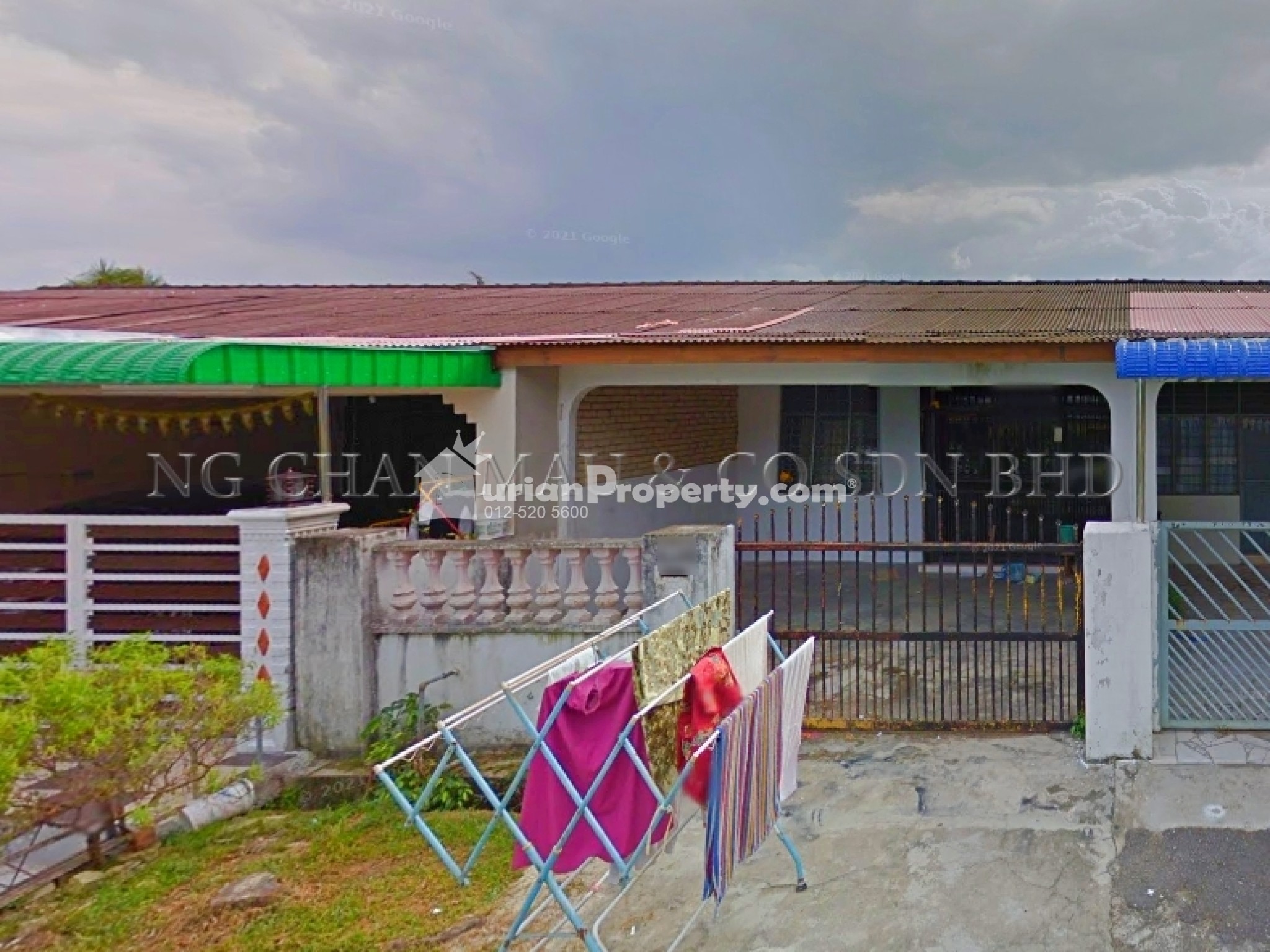 Terrace House For Auction at Taman Selasih