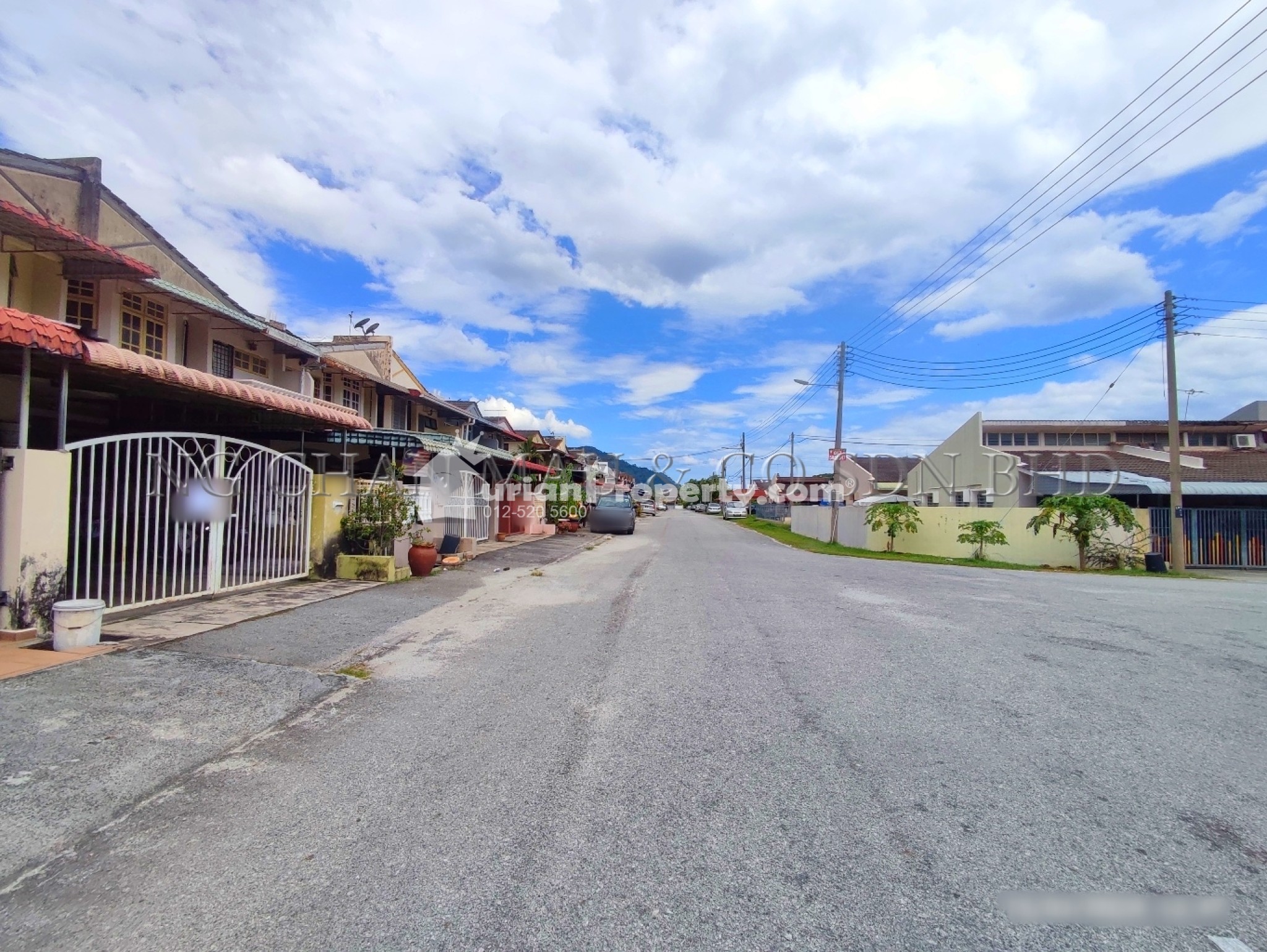 Terrace House For Auction at Taman Gunung View