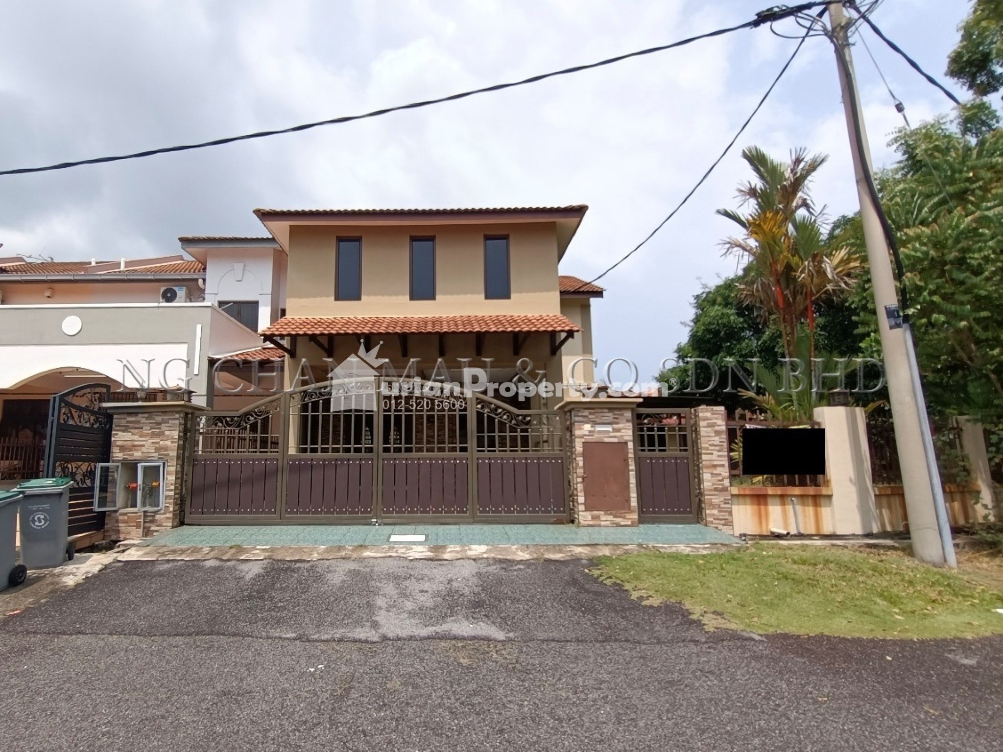 Terrace House For Auction at Ozana Impian