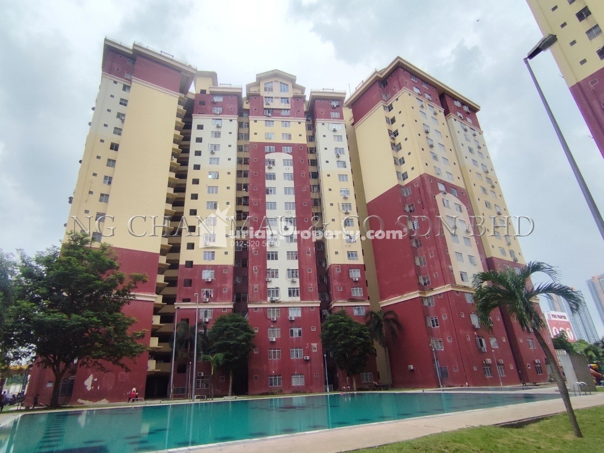 Apartment For Auction at Mentari Court 1