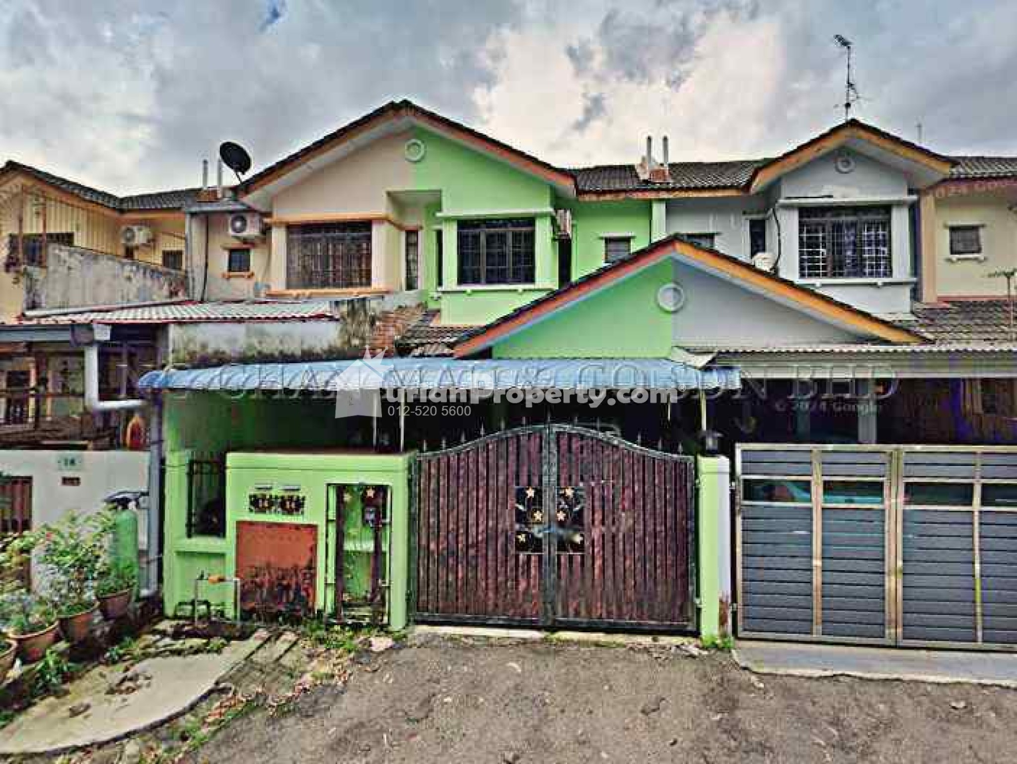 Terrace House For Auction at Bukit Indah