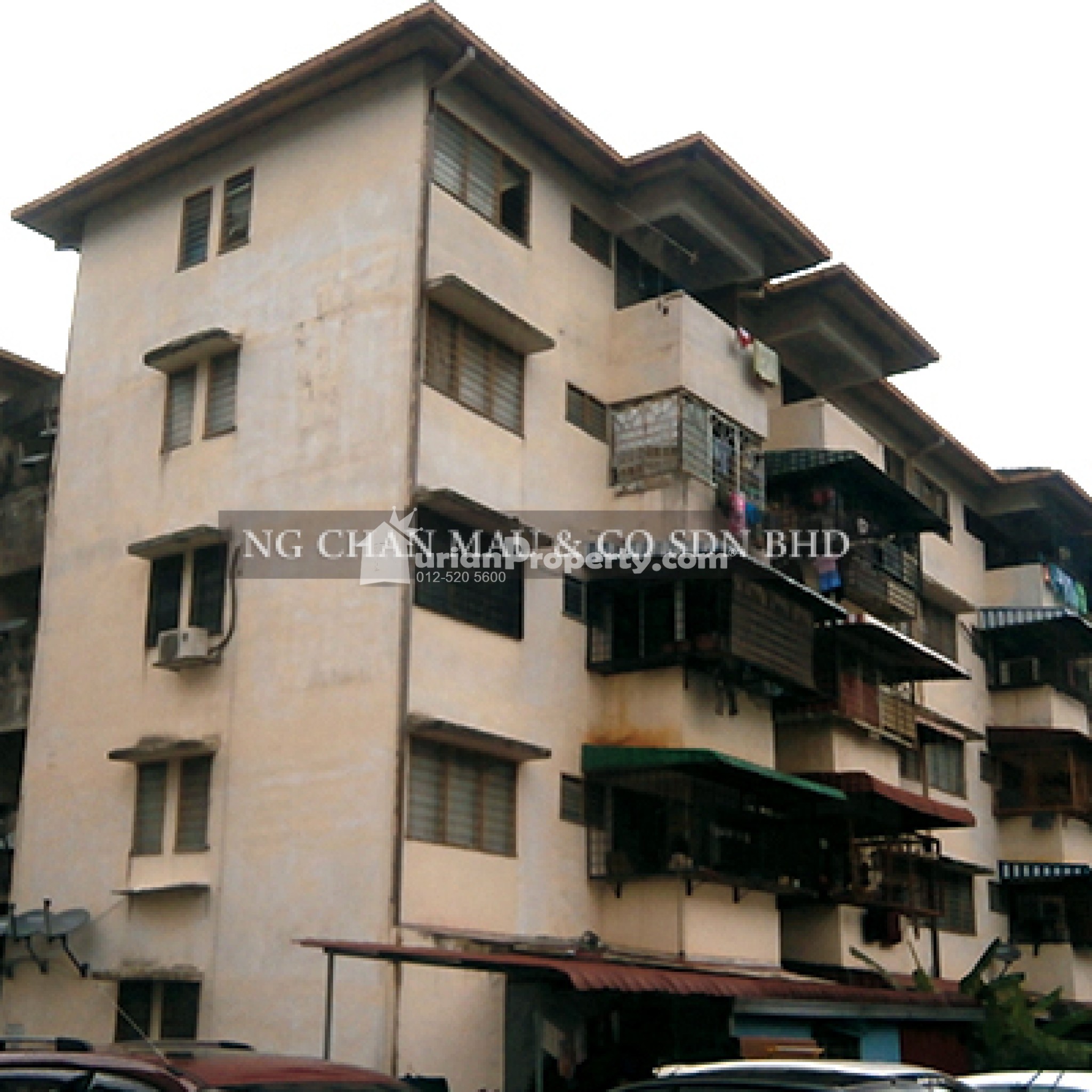 Flat For Auction at Taman Pinggiran