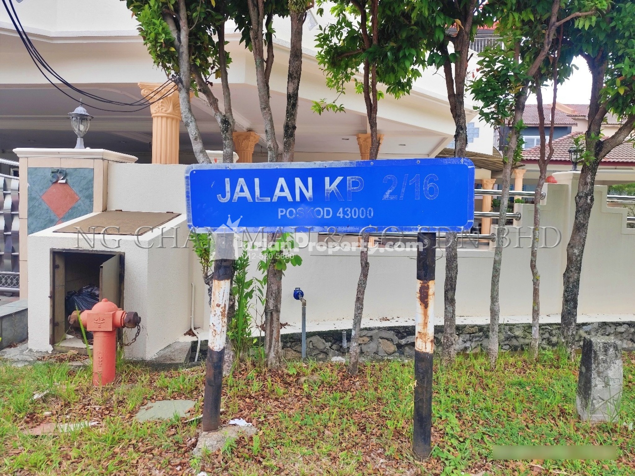 Terrace House For Auction at Taman Kajang Prima