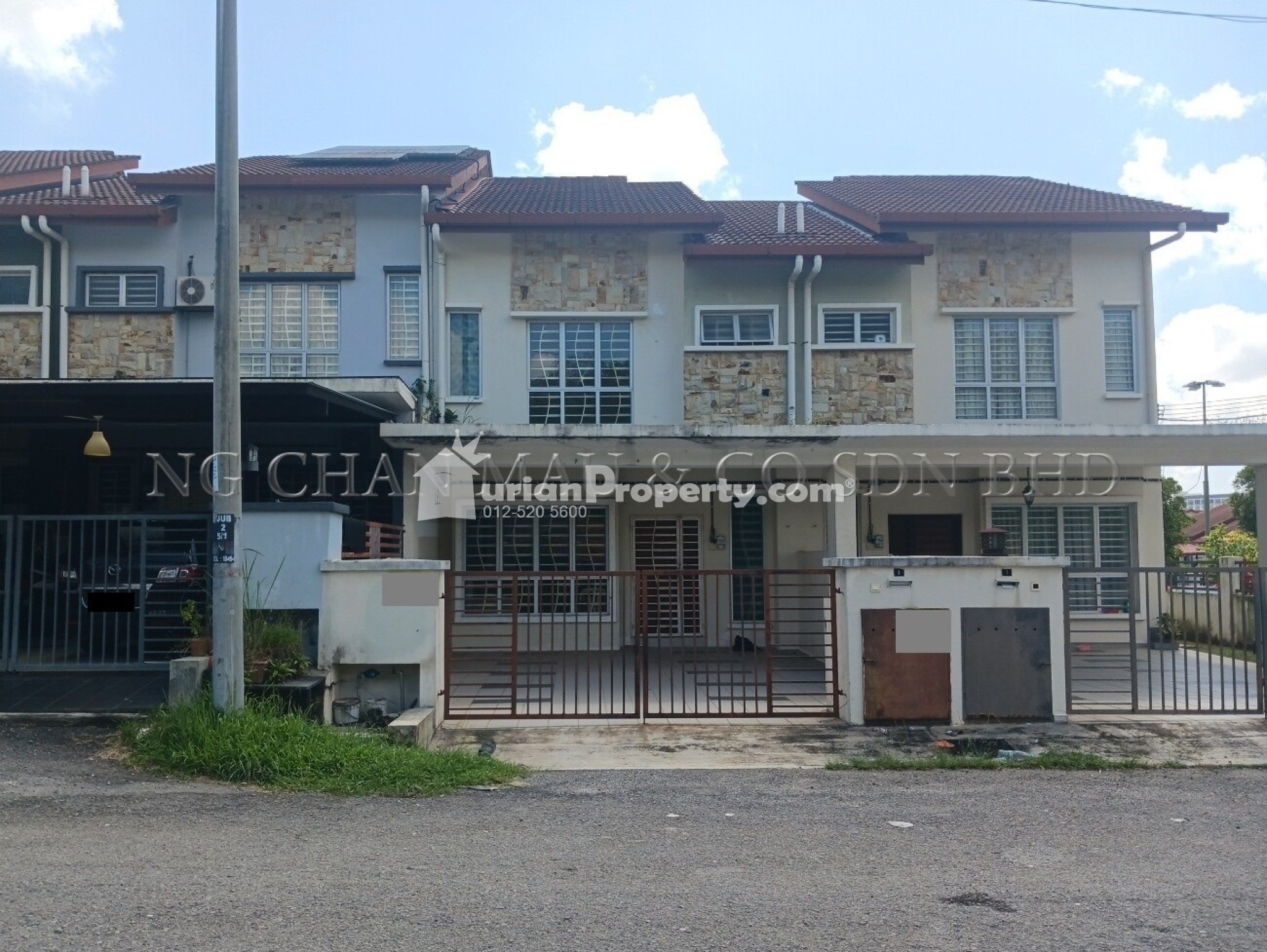 Terrace House For Auction at Taman Universiti