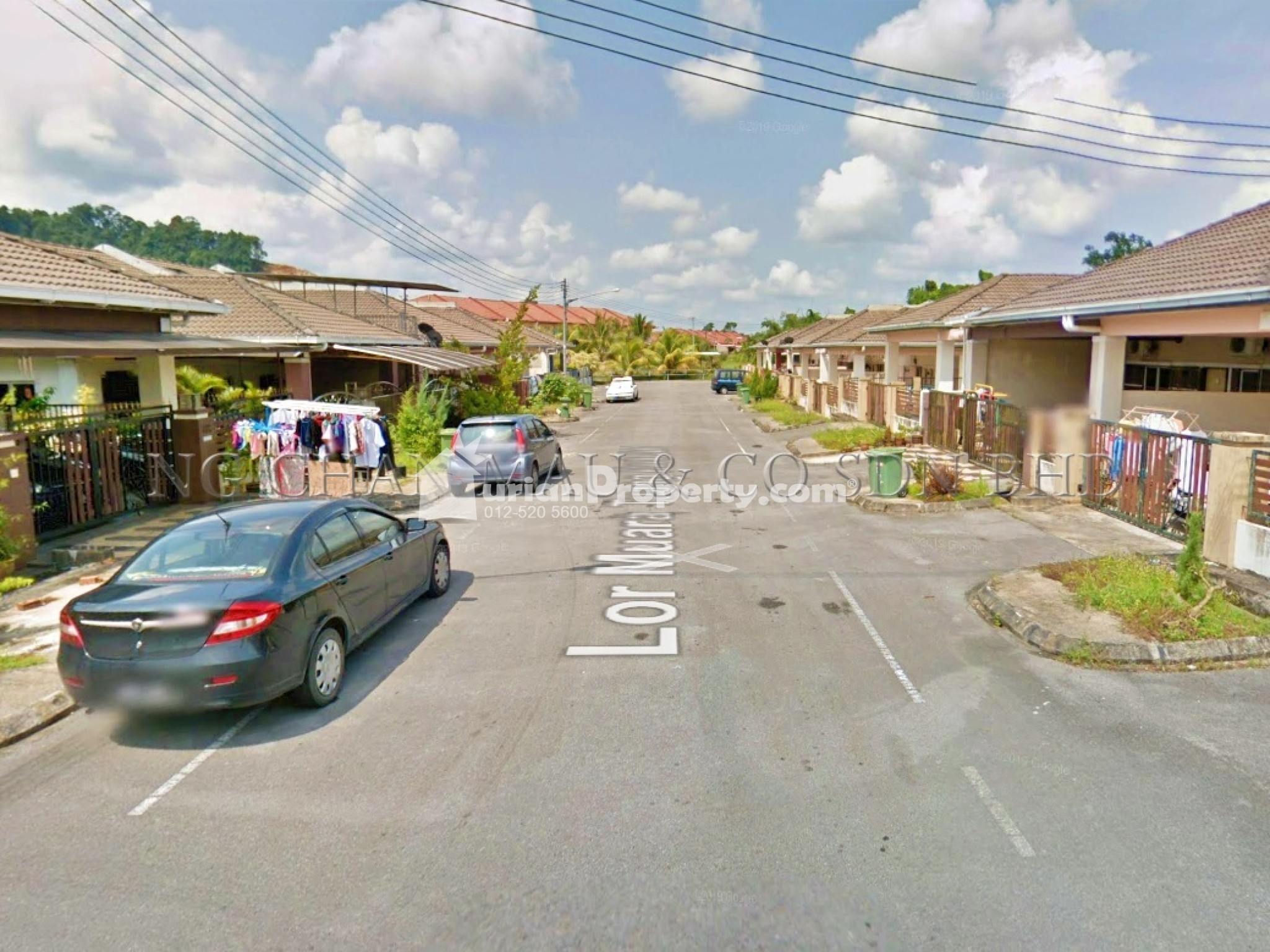 Terrace House For Auction at Muara Tuang