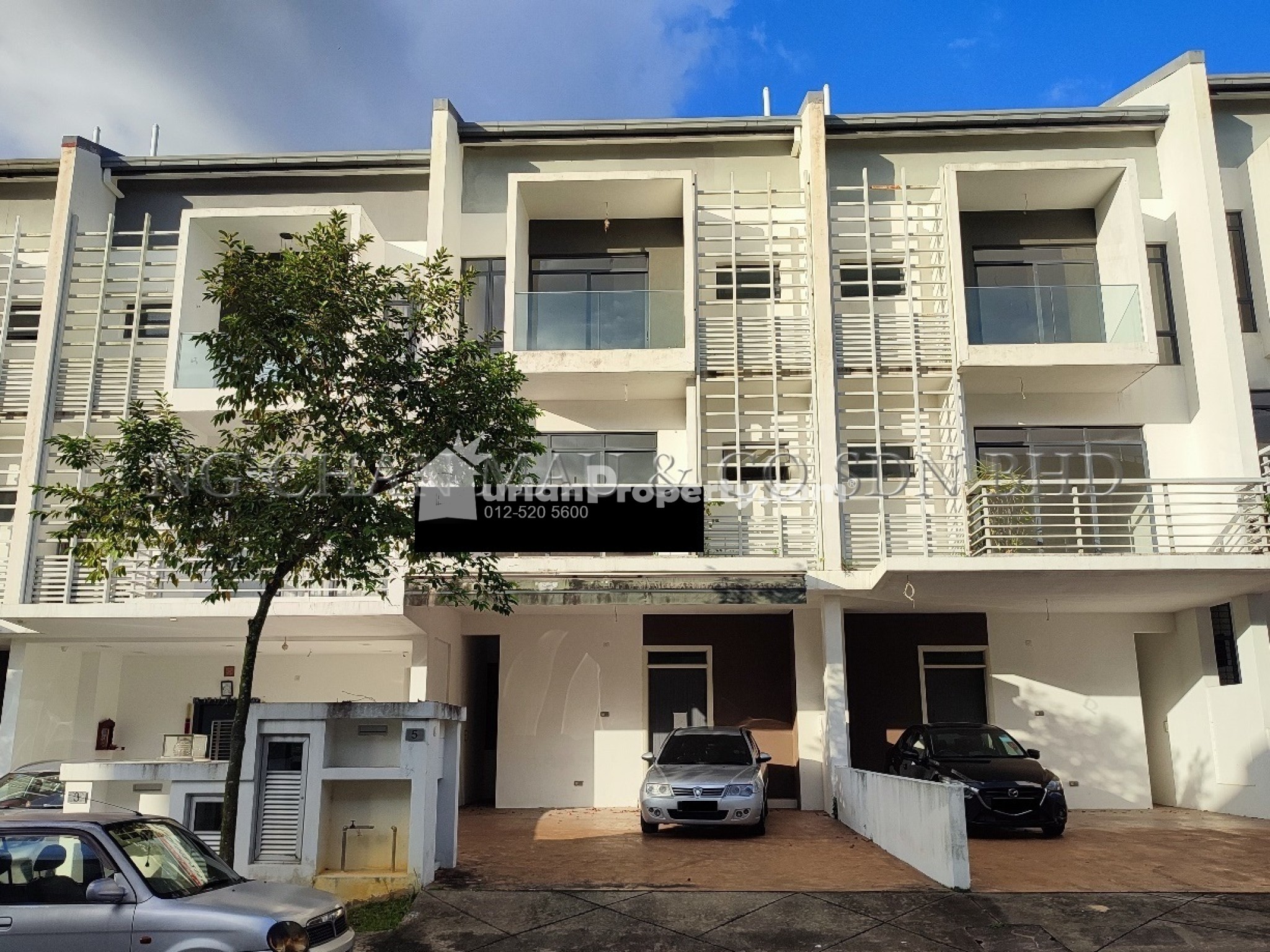 Terrace House For Auction at Taman Tasik Residensi