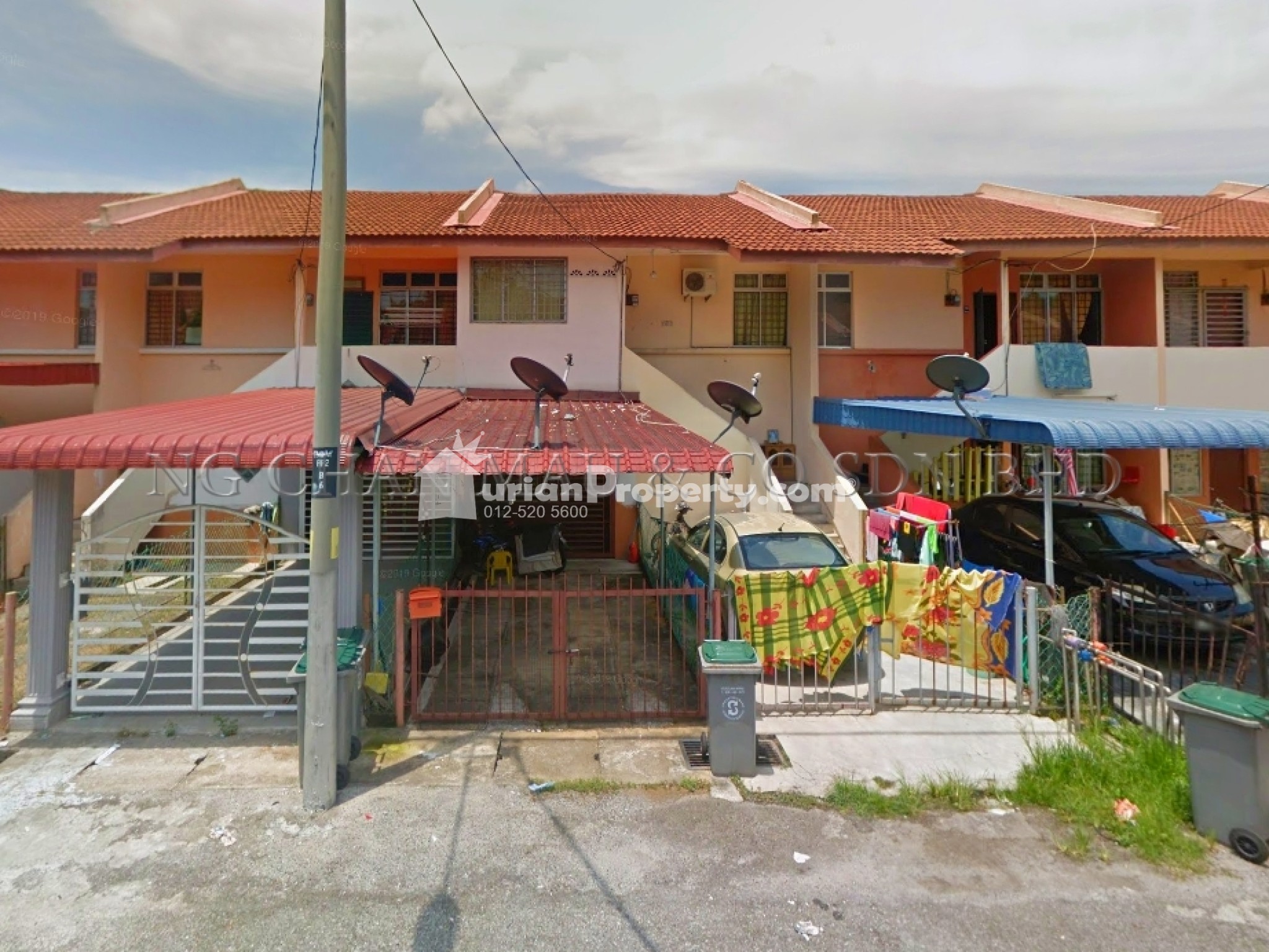 Terrace House For Auction at Taman Lukut Makmur