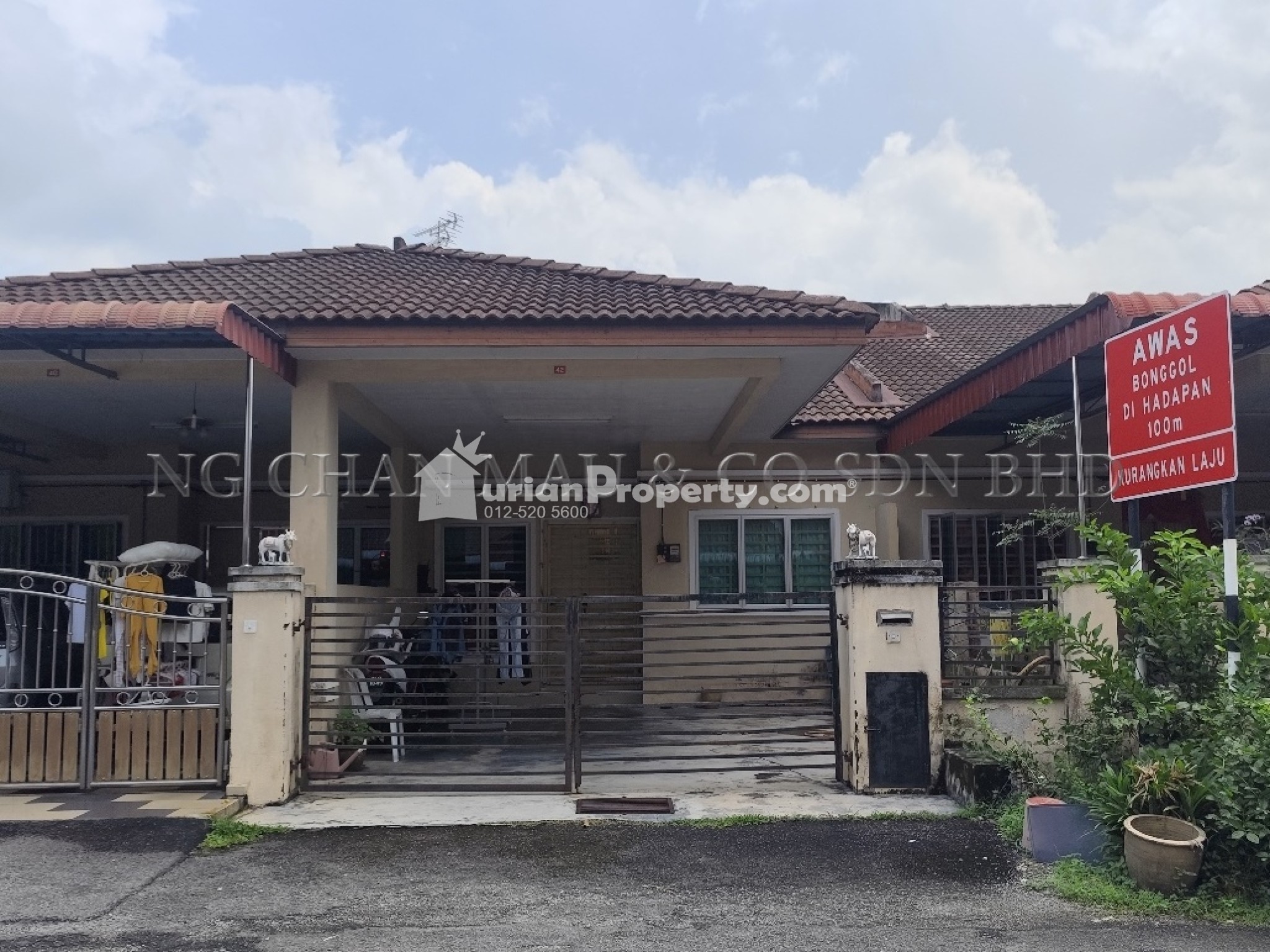 Terrace House For Auction at Taman Tekkah Permai