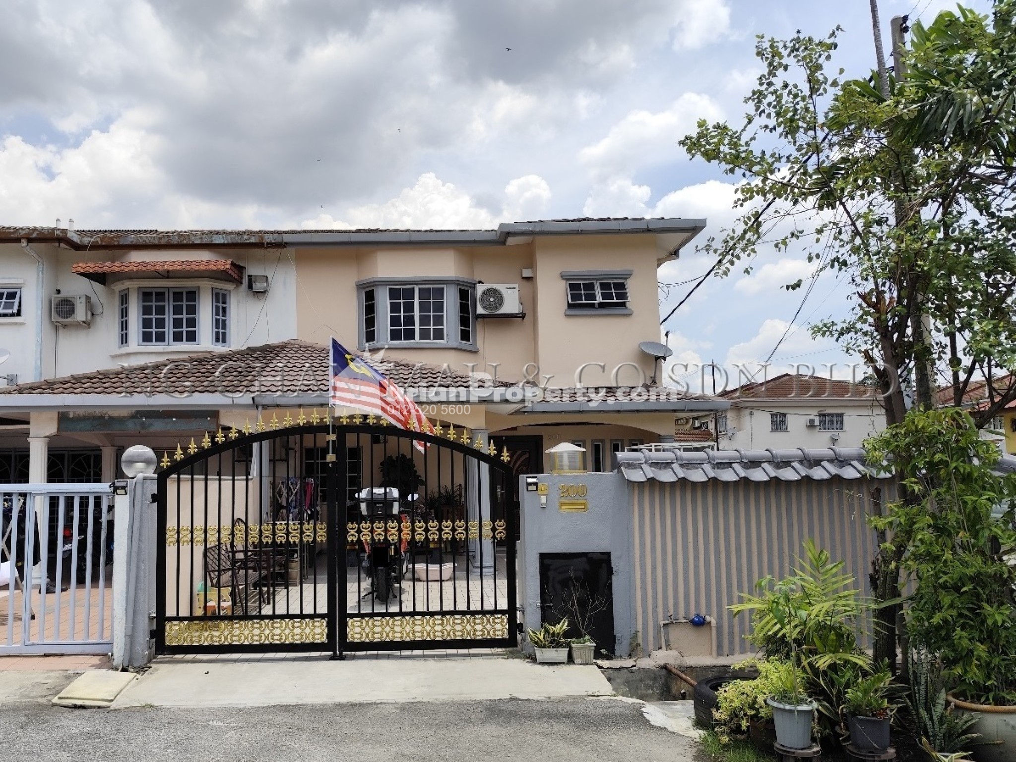 Terrace House For Auction at Taman Mewah Jaya