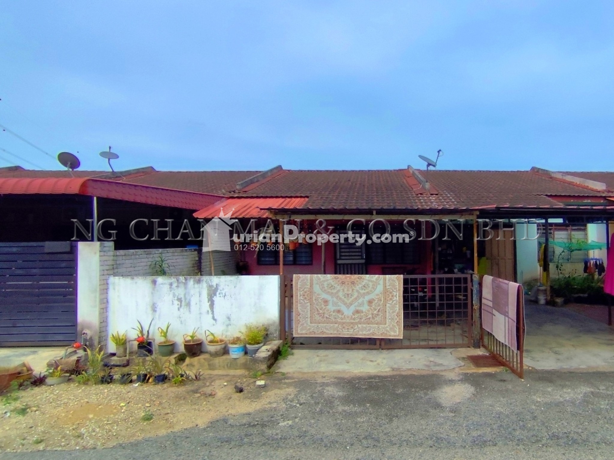 Terrace House For Auction at Kampung Pasir Panjang Laut