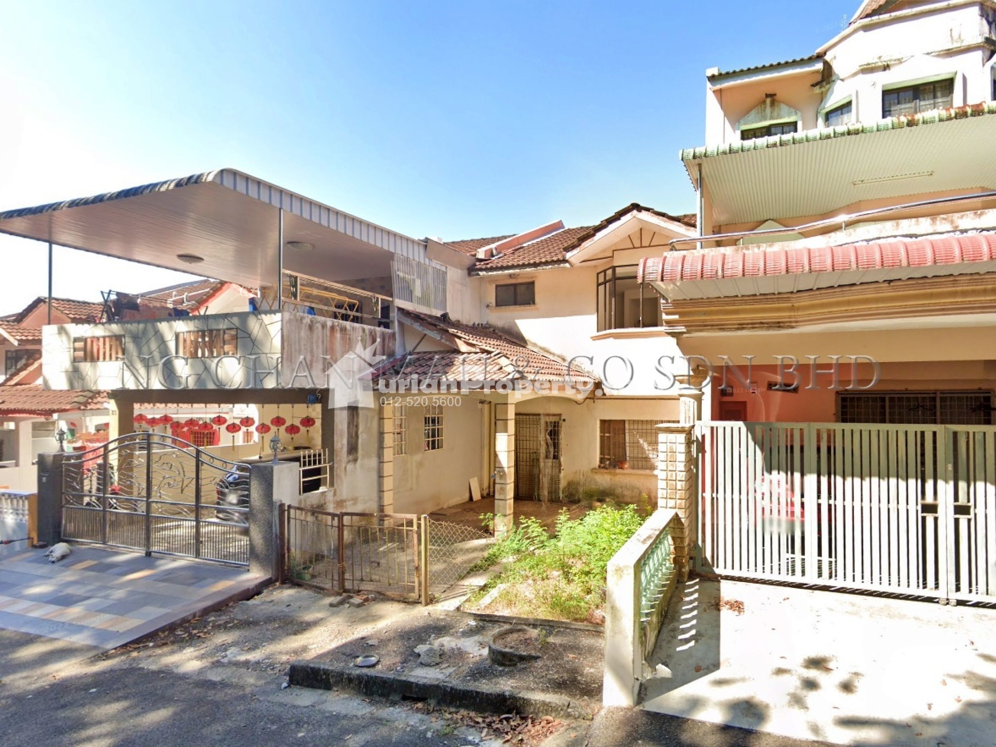 Terrace House For Auction at Taman Bidara