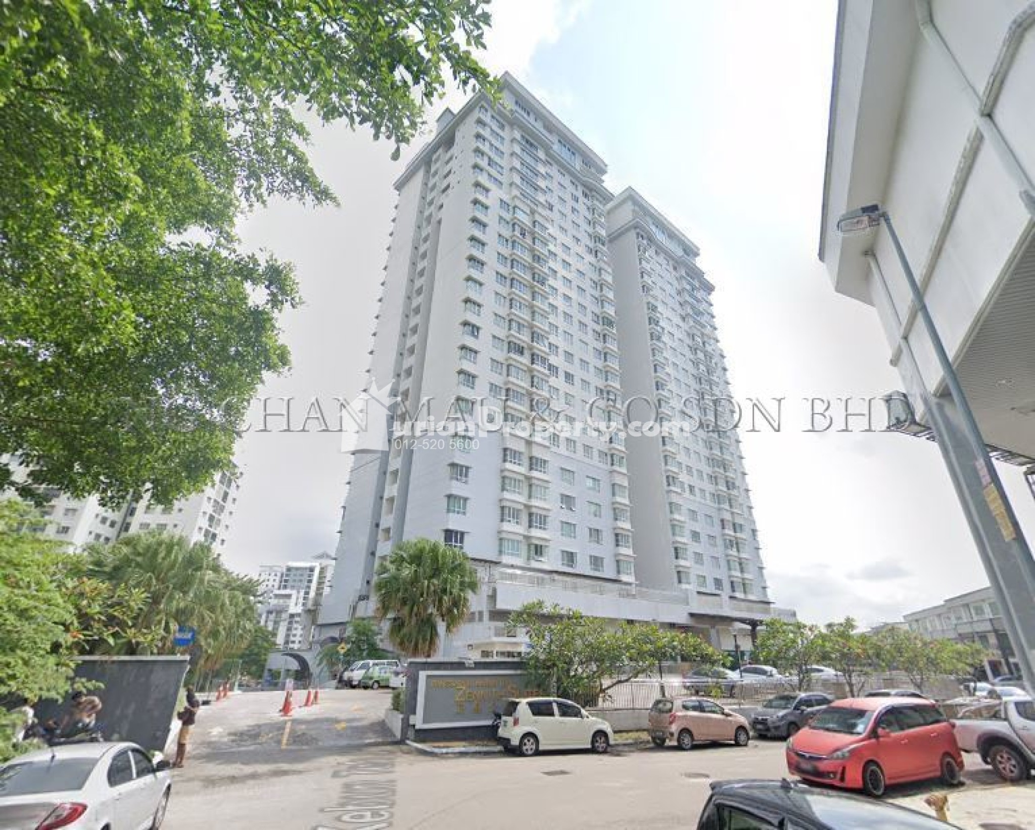 Apartment For Auction at Zennith Suites