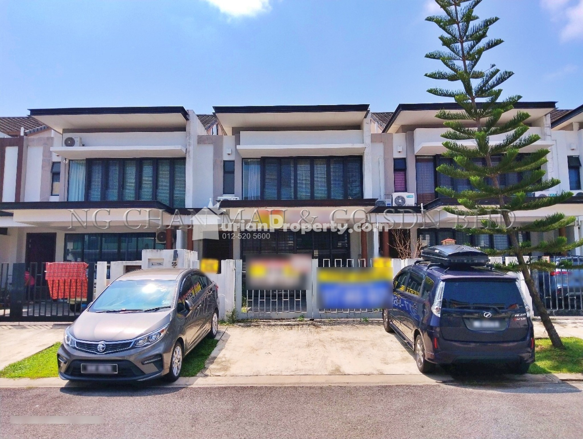 Terrace House For Auction at Elmina Gardens