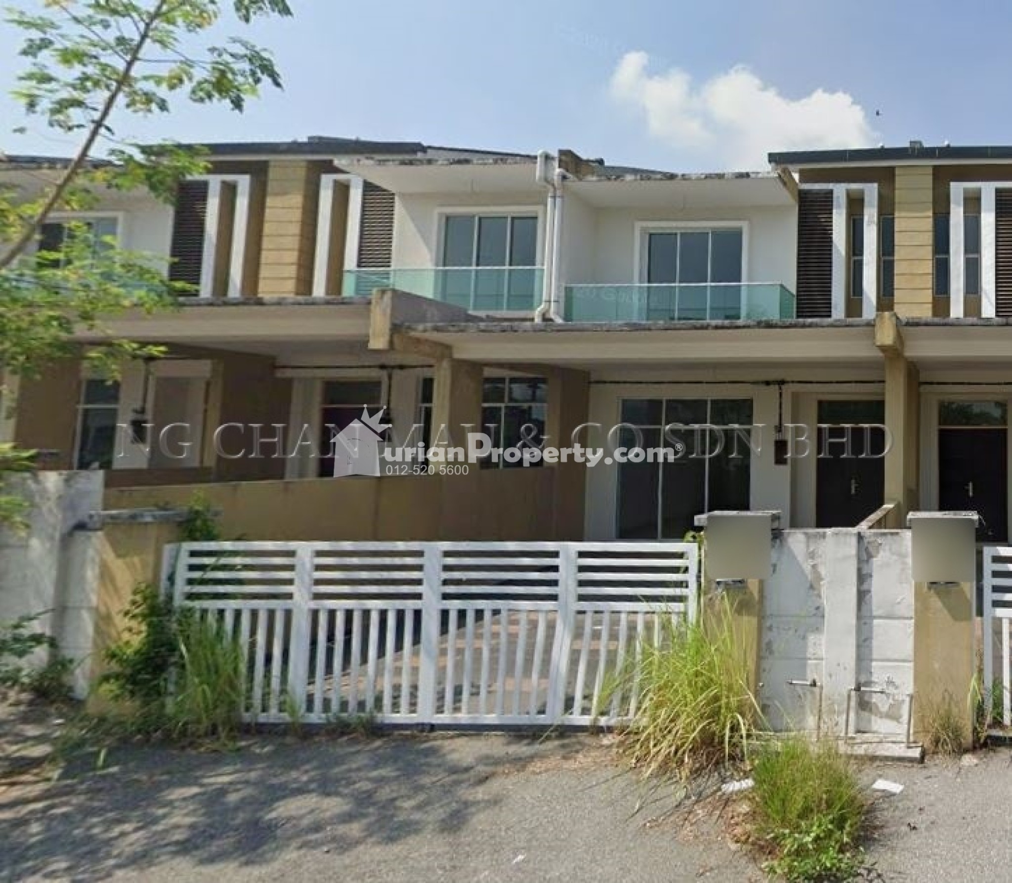 Terrace House For Auction at Tawas Impiana